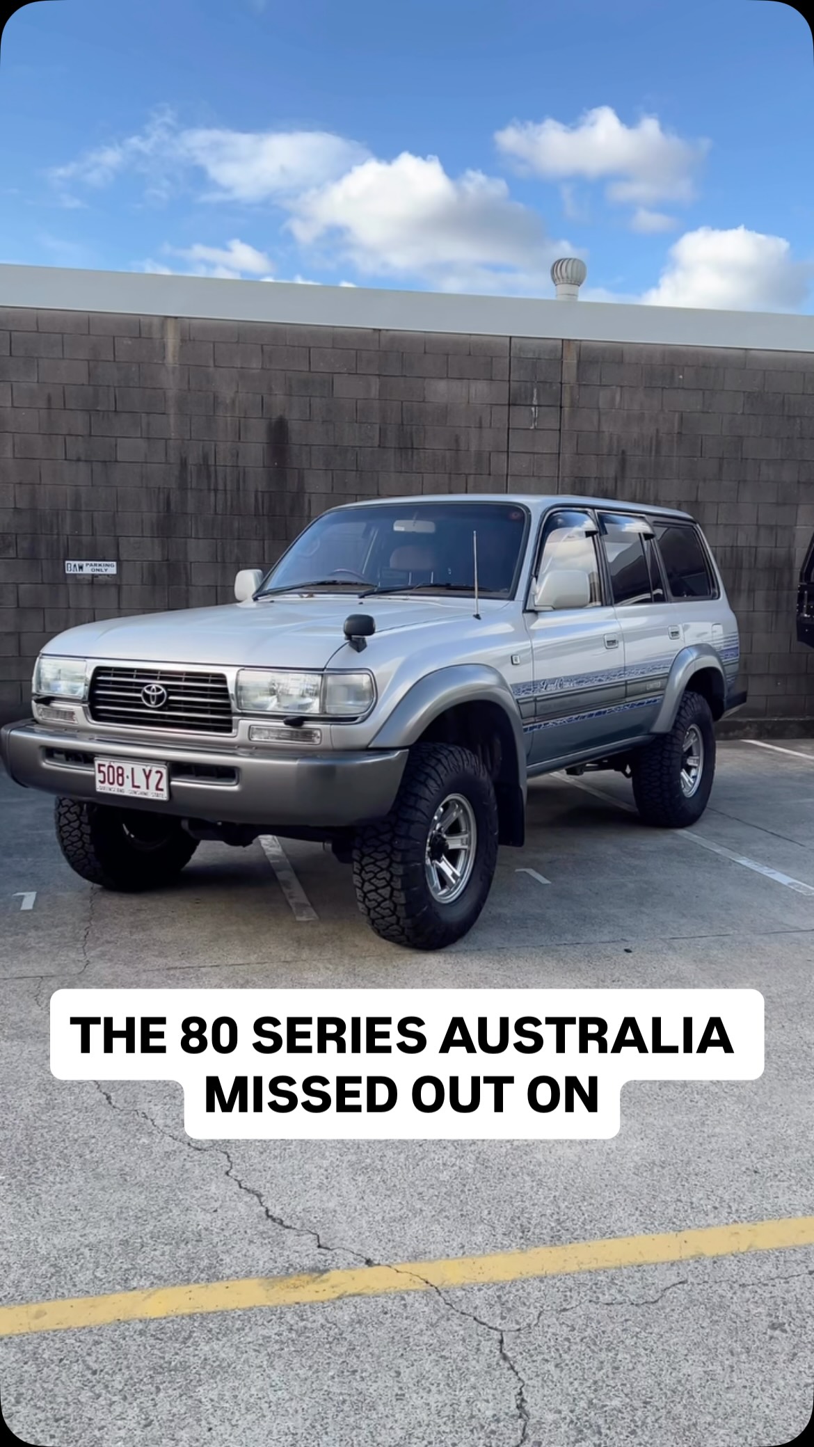 70 series owners, look away.
Electronically adjustable mirrors. Heated seats. Wood grain and leather steering wheel. Features that a brand new 79 still doesn’t have…on a 80 series from the 90s.
What else did we miss? Drop it in the comments.
#japaneseimportcars #80serieslandcruiser #vxlimited
