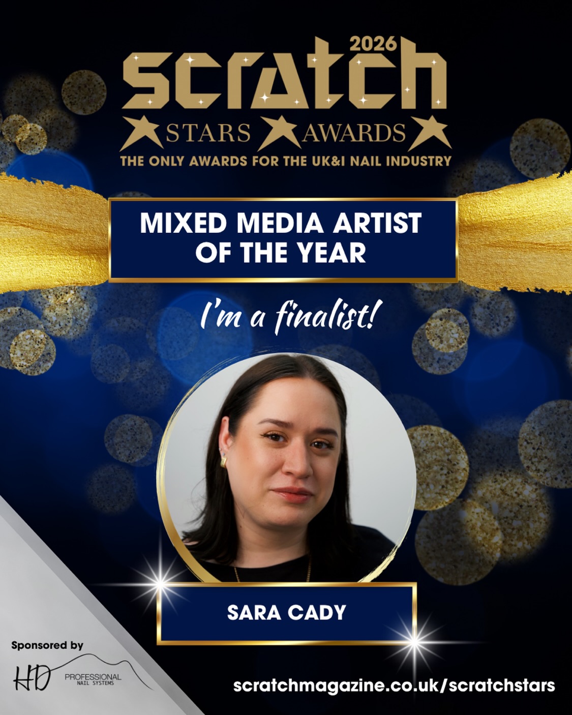 Definitely a pinch me moment ✨
So grateful to be a finalist for the Scratch Awards.
Thank you Katie @katiebarnes.toolrange and Ivana @nordicartbrush for pushing me to enter and step outside my comfort zone, I’m so glad I did.
I’ve always loved nail art, so entering the arty category just felt right 🖤
And I’m incredibly grateful for the opportunity to compete.
Thank you @scratchmagazine and @hdpronails for giving artists like us this space to grow, challenge ourselves, and be recognised. 🖤 if I’m quiet for the next month that will be because I’m swamped practicing 🤣🖤 #scratchmagazine #scratchstars #hdpronails #mixedmedianailart #nailart