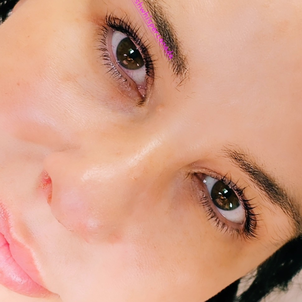 #lashliftandtint #lashlift #lashes #hamiltonontario #hamiltonbeautysalon #beautysalonhamilton