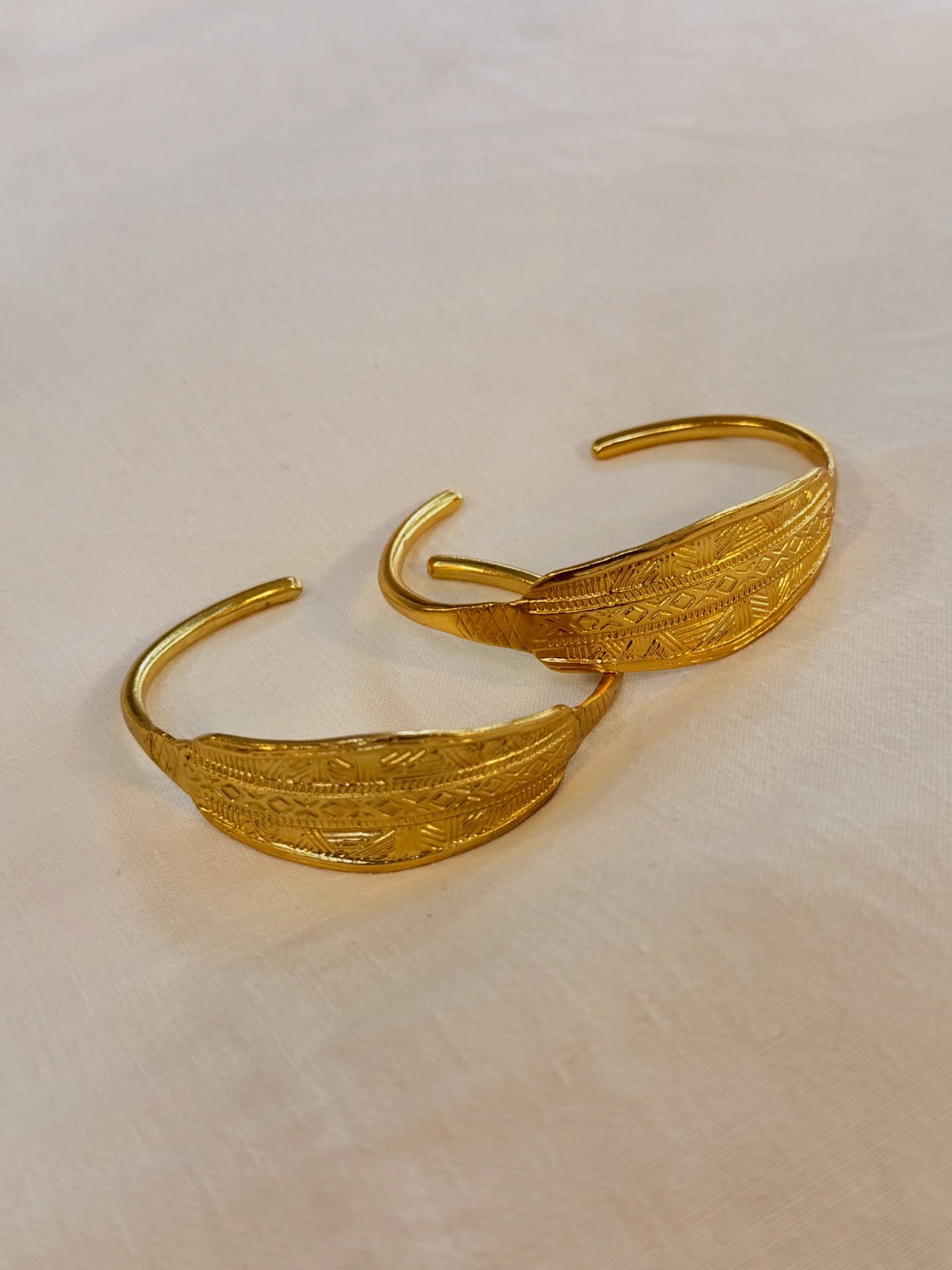 rich in detail. full of feeling. strong enough to finish a look on its own.
#byzantiumcollection #chandracollections #jewellery #ancient