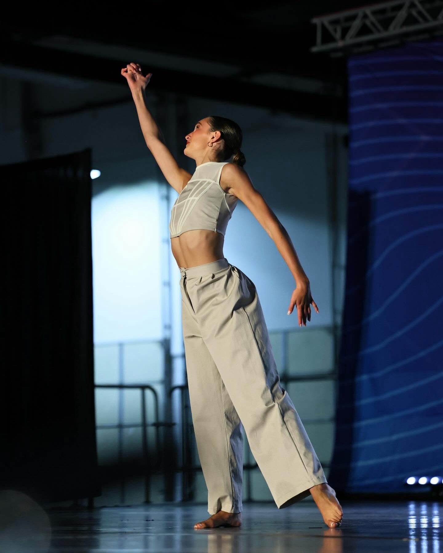 Our MBA ACE Dance Team soloists stepped out at Beyond the Stars @btscomp and shined!!👏
Each performance reflected where they are right now, the strength and progress they’ve built, and the direction they’re continuing to grow. Proud of the way they showed up and looking forward to what comes next as they keep pushing, refining, and building💫