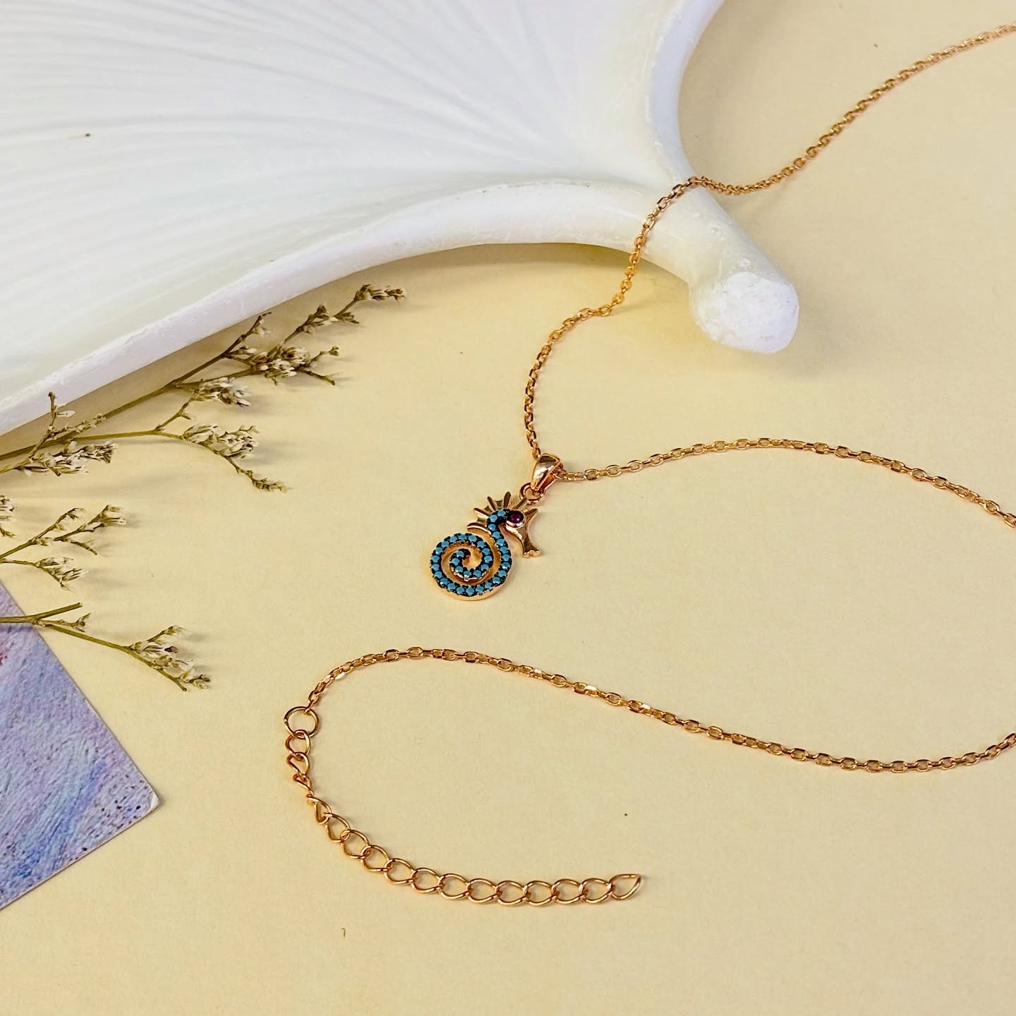 925 silver seahorse necklace with colorful Cubic Zirconia.
✨ Ocean-inspired charm with a delicate sparkle — elegant yet playful.
✅ Nickel free.
✅ Wholesale.
✅ Ready to ship.
📩 Order now or inquire for more details :
📱 WhatsApp : +66 63-416-6537
💬 Or click link in Bio