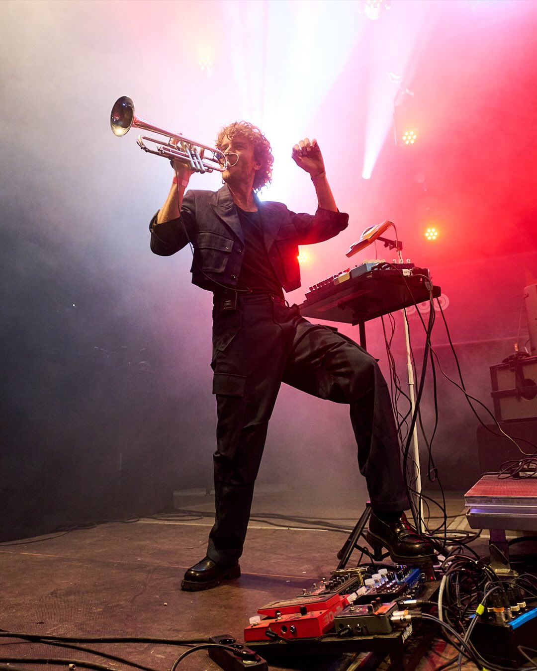 Morgen om 12:00 bijna alle namen van THE LIFE I LIVE KONINGSNACHT 2026. Geen grap!
#koningsnacht2026 #TLIL #DenHaag #TLIL26 #PopstadDenHaag
📸 @theparcifal