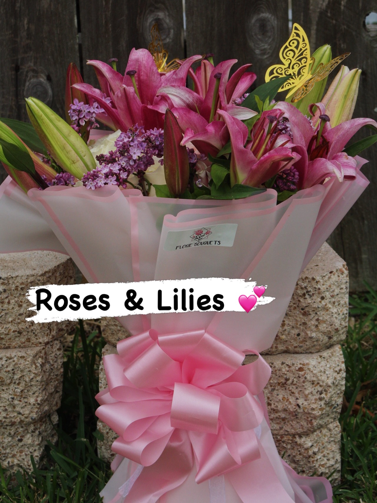 If you’re thinking about sending flowers… this is your sign 💐✨
Our Roses & Lilies bouquet is one of our most requested designs — and it sells out fast.
Elegant. Full. Luxury look.
📲 Text now to secure yours: +1 (832) 884-8238
🚚 Same-day delivery available (limited spots)
Don’t wait until it’s gone.
#flowers #delivery #mom #momgifts