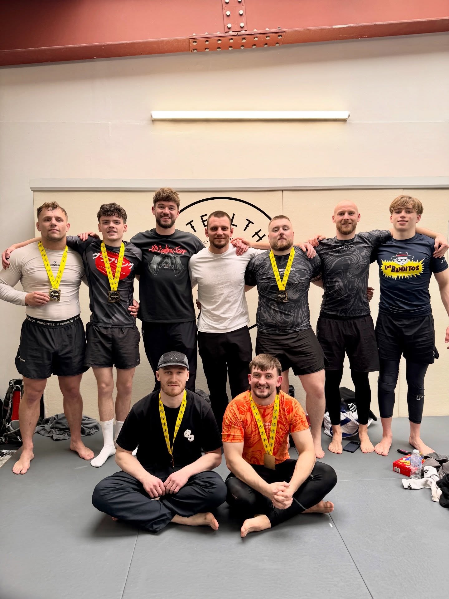 We had 8 competitors step on to the mats today at Stealth Grappling Series and some great experienced gained.
For many of the team this was there first competition having trained less than 12 months. Shoutout to Dave Dave for his long awaited return to the competition scene
We are both super proud of anyone that steps up and represents our gym, and even more grateful for the members who show up to support the team
Thank you for having us @stealthseriesgrappling on another great event!