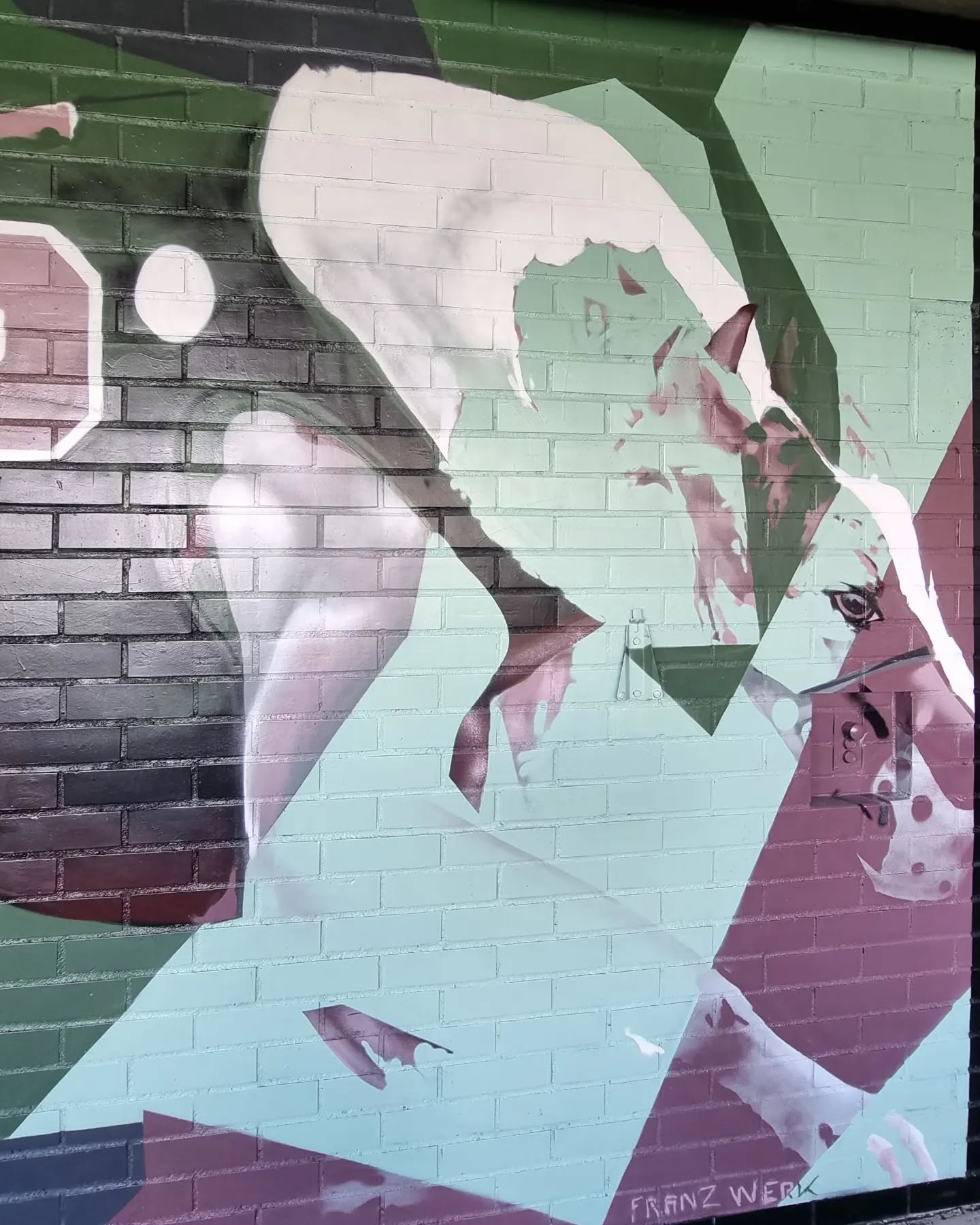 Details @blendfestival
Danke an @graff.funk
und @loopcolorsgermany
#graffiti