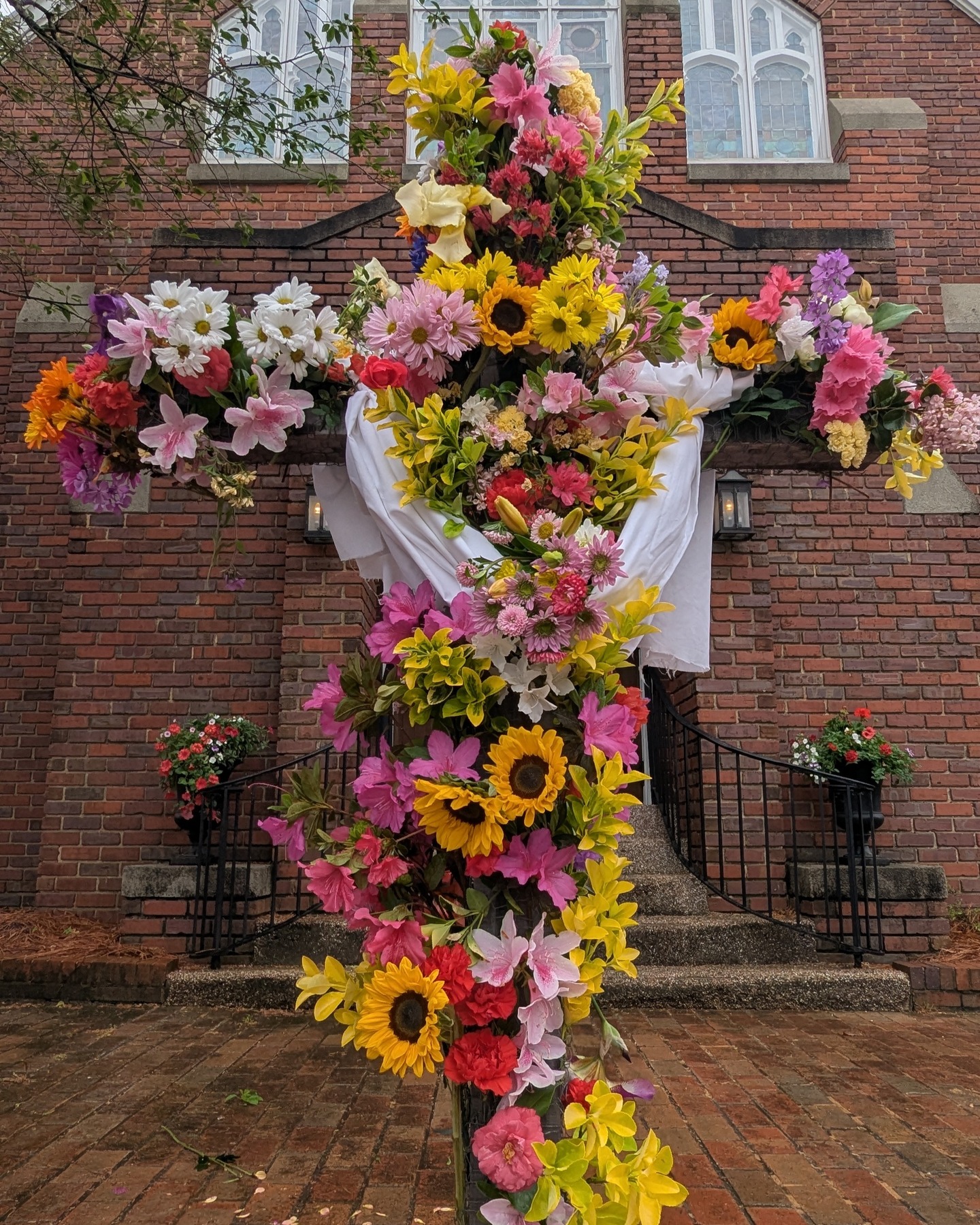 Rain couldn’t dampen the joy of Easter at our church! 🌧️✨
From the beauty of releasing our butterflies to celebrating new life, to hearing again the powerful story of the resurrection, the day was filled with hope and meaning.
Even with gray skies, there were so many bright smiles, laughter, and moments of connection that reminded us what this day is truly about. 💛
He is risen—and our hearts are full!