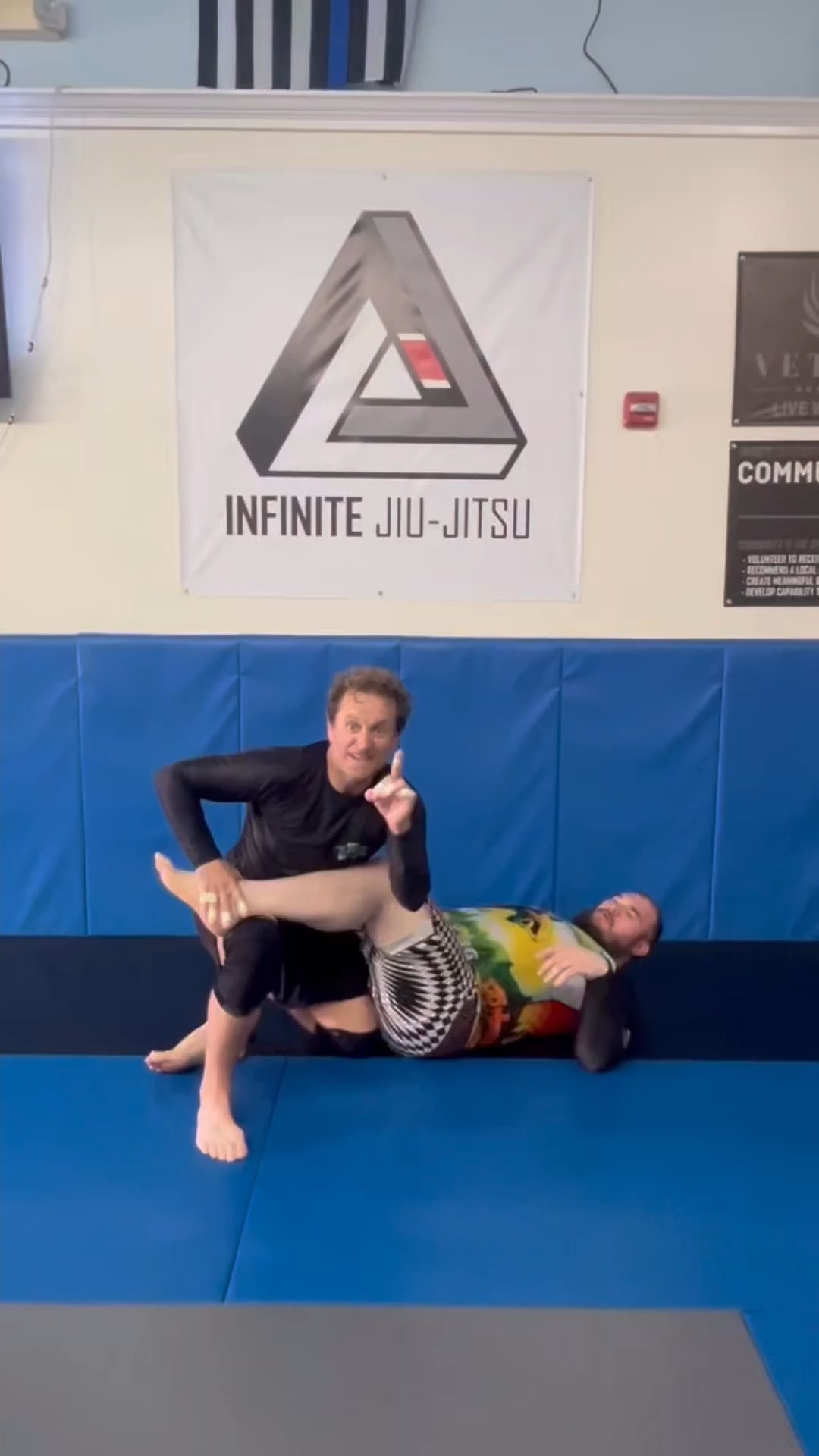 Eff it, just get disqualified with @yogamusheen