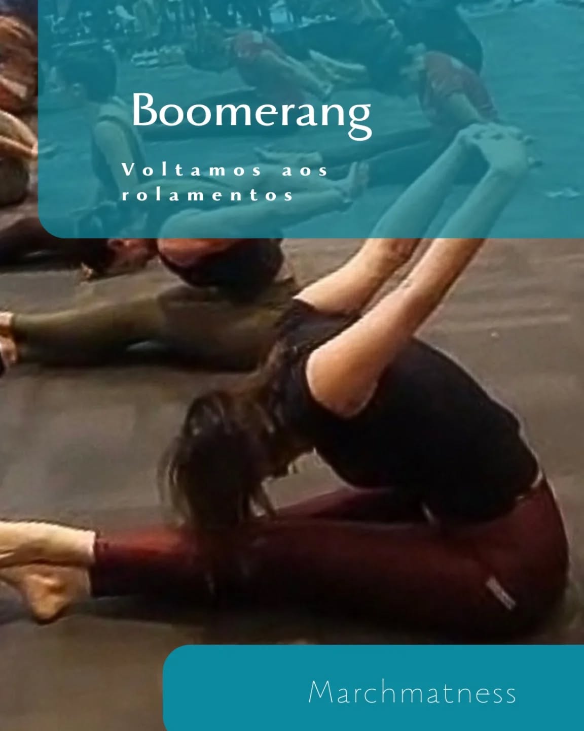 Eu sou muito suspeita para falar dos rolamentos, eles são difíceis, claro, mas confortáveis pra mim, por isso quando chega no Boomerang eu solto fogos por dentro. Graças ao Universo acabou a tortura, mas sei que cada corpo tem suas dificuldades e nem todo mundo fica feliz aqui.
O Boomerang coroa o série com uma mistura de tudo que vc já viu em diversos aparelhos. O bom disso é que podemos treiná-lo de diferentes formas. No Mat, no Reformer, no Cadillac, na Wunda... Seja nos Teasers (oh na Wunda!!!), no Rowing, no Push Through e no Reverse Push Through, no Roll Over, no Tower, no Short Spine, no Tendon Stretch (Stomach Massage), no Backward Arms (Wunda), quem dá mais?
Na introdução podemos usar a versão do livro antes da que passa pelo Teaser, bom pq Teaser é sempre Teaser e ainda tem a parte dos braços que vai demandar mais flexibilidade de ombros. Simplificamos, fazemos possível e depois desafiamos.
No mais, nessa hora eu fico muito feliz, então, vc que se vire aí. Rs.
Foto na aula de @alexluzzi no @classical_rio do ano passado.
Gente, esse ano tem Classical. Não dá para perder. Só vem.