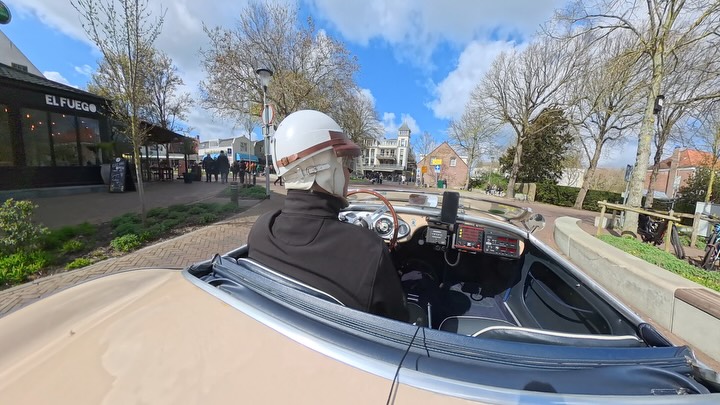 Thank you, Domburg! Cruising through the coastal village of Zeeland… 🚗 🇳🇱
The feeling of the sun on my face, the friendly people at the sides of the street, and the gentle purr of the engine while driving past those charming brick buildings, bustling terraces, and the historic church tower... pure magic! ✨ Domburg has completely stolen my heart.
Have you ever been to this beautiful Dutch gem? I’ll be sharing many more of my classic car adventures, scenic drives, and hidden travel gems right here. If you love timeless style and beautiful places as much as I do, don’t forget to hit that follow button and join me on the journey! 🗺️💖
#VintageCar #ClassicCar #Domburg #Zeeland #Netherlands @visitdomburg @lovezeeland @austinhealeyclubnederland