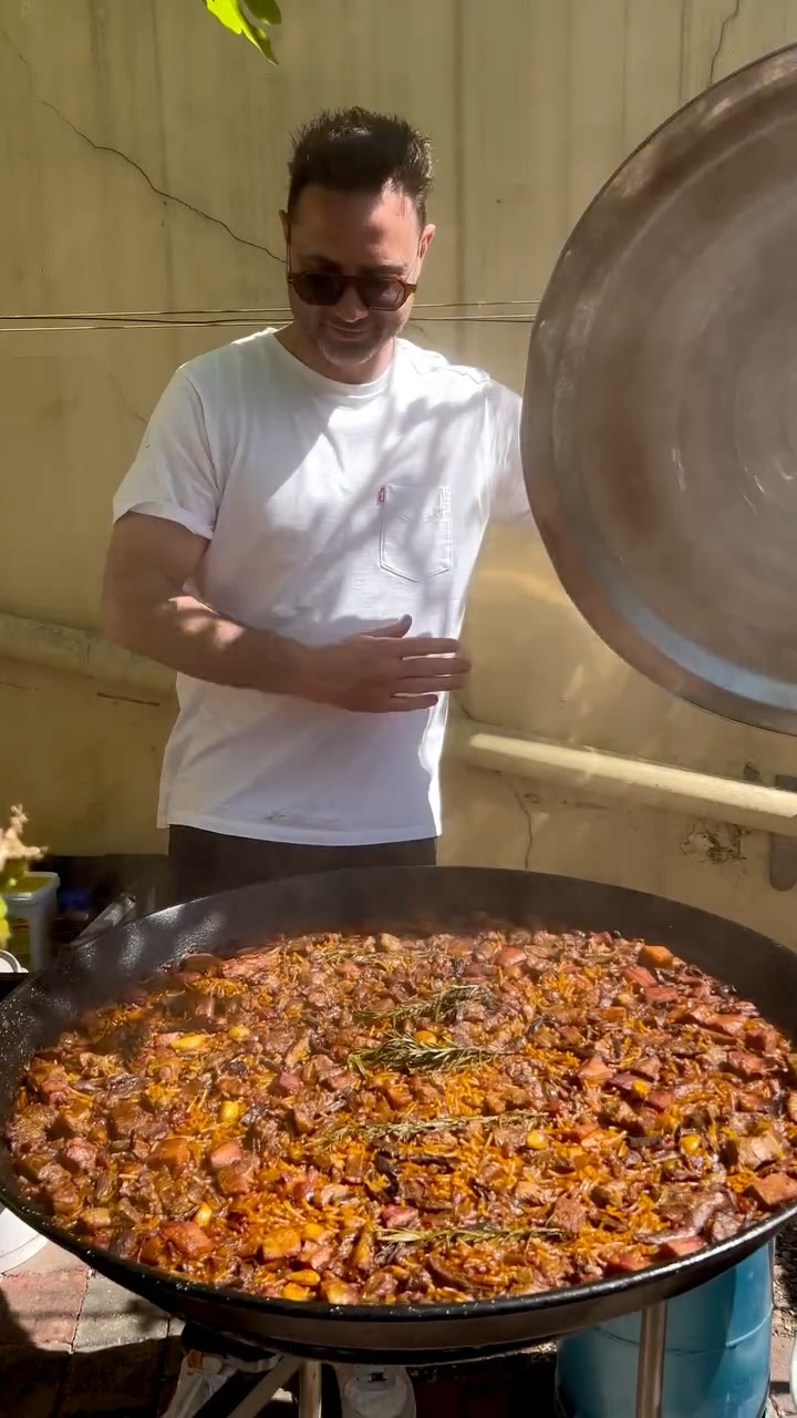 Voici pourquoi nos plats marquent les esprits ! 😍💥
#fideuá #paellalovers #spanishfood #traiteur #montpellier
