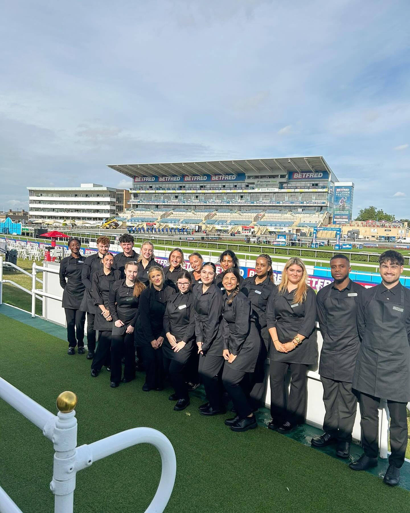 ๐ St Leger @ Doncaster Racecourse ๐
Xenia had the privilege of supplying into two companies at the famous St Leger a few weeks back! Our staff had a fantastic time working in both the course side chalets and the main site!
๐ธ Our super duper chalet team!
#hospitalitystaff #doncasterraceourse #stleger #leeds #barstaff #waitingstaff