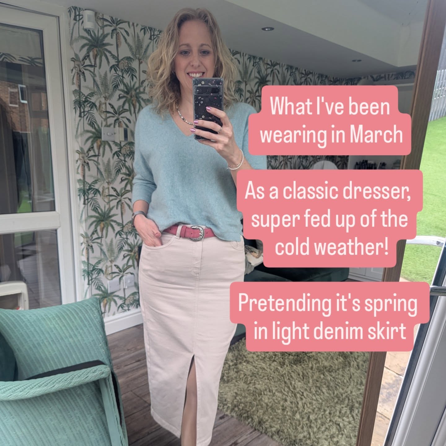 A little round up of what I've been wearing in March.
I've got a classic natural style personality so I'm all about well made, smart, minimal fuss outfits that are easy to wear.
Most of the items shown in this roundup are from Boden, Kettlewell, Poetry, Wrap, M&S and Pure Collection.
Really hoping it warms up a bit in the next few weeks so we can actually wear our spring clothes and ditch some of the jumpers and boots!!
#colourmebeautuk #stylingover40 #outfitinspiration #ootd #stylishwomen