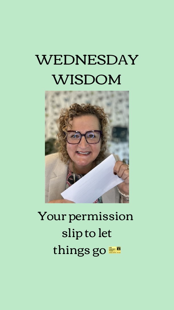 This is your permission slip. 🤍
To let go of the woman you were and make room for the woman you’re becoming.
If your wardrobe is full but nothing feels right than this reel is for you.
I’m sharing the framework I’ve developed to help you decide what stays and what goes. Watch to the end. 💛
👇 What’s the hardest thing for you to let go of in your wardrobe? Let me know in the comments below 👇🏼
And if you don’t think you can do it on your own, that’s what I’m here for. DM me and let’s talk 🗣️
#justlikeyouaotearoa
#personalstylistnz
#wednesdaywisdom❤️