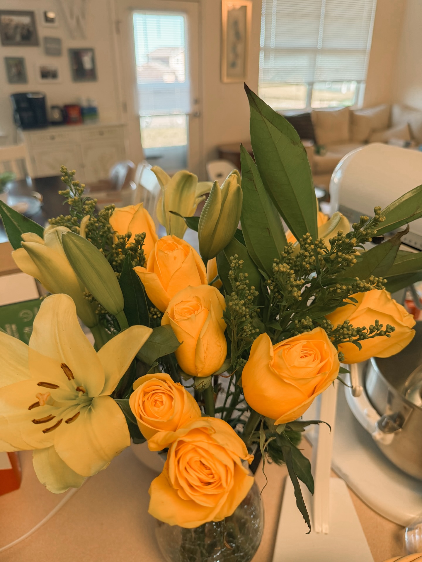 Easter fun with our little family and good friends 🩵🐣🌸🌷