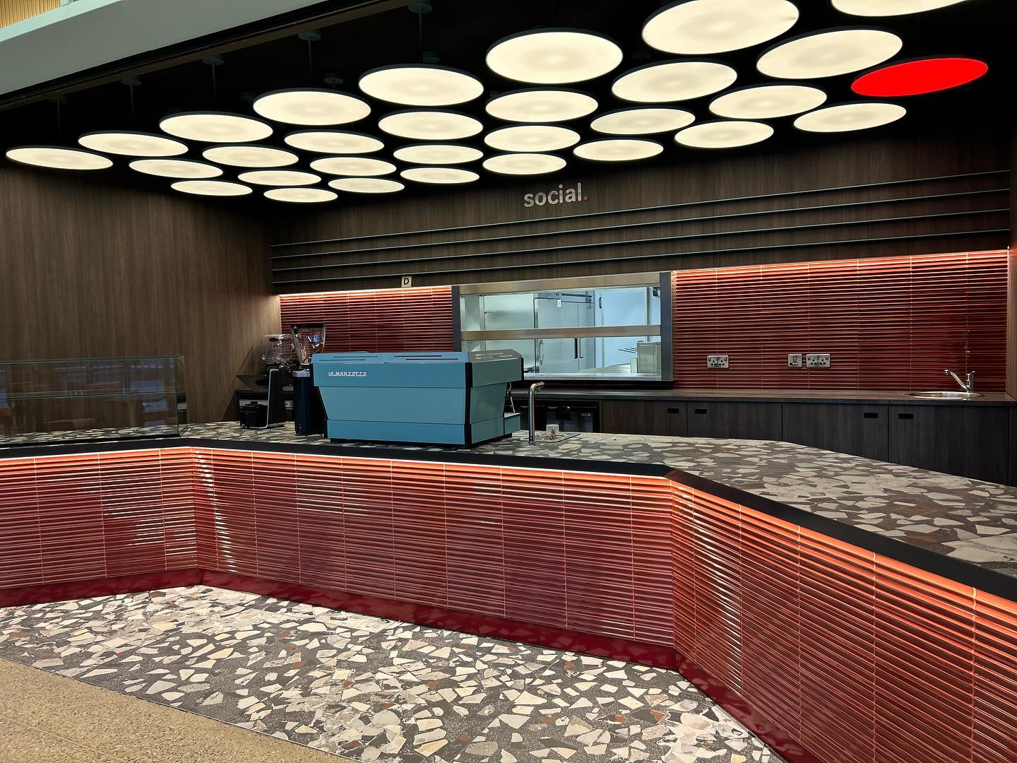 Social now open at Queens University Students Union- beautiful equipment by @galgorm.group and a beautiful fit-out by @marcon_fitout and @itsbrillsoitis 👌🏻