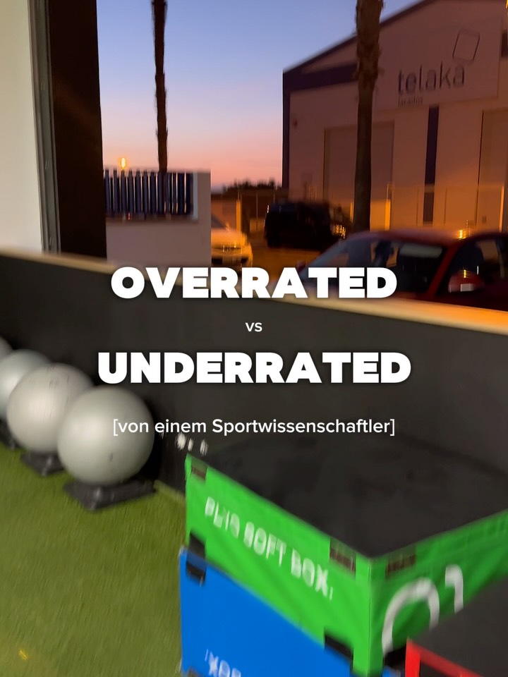 Overrated vs Underrated 👀
Am Ende muss gutes Training doch immer in der Mitte zwischen zwei Extremen landen.
Irgendwo zwischen:
👉 Science Baded Verkopft vs einfach drauf los
👉 Alles tracken vs gar nichts tracken
👉 Nur nach äußeren Vorgaben vs nur nach Gefühl
👉 Denken man weiß alles vs seinem Wissen nicht Vertrauen
👉 …
Wenn du weniger nach Dogma und nach Trends trainieren, sondern wirklich so trainieren willst, das es dich weiter bringt, dann schreibe mir eine Nachricht und wir finden die beste Möglichkeit für dich.