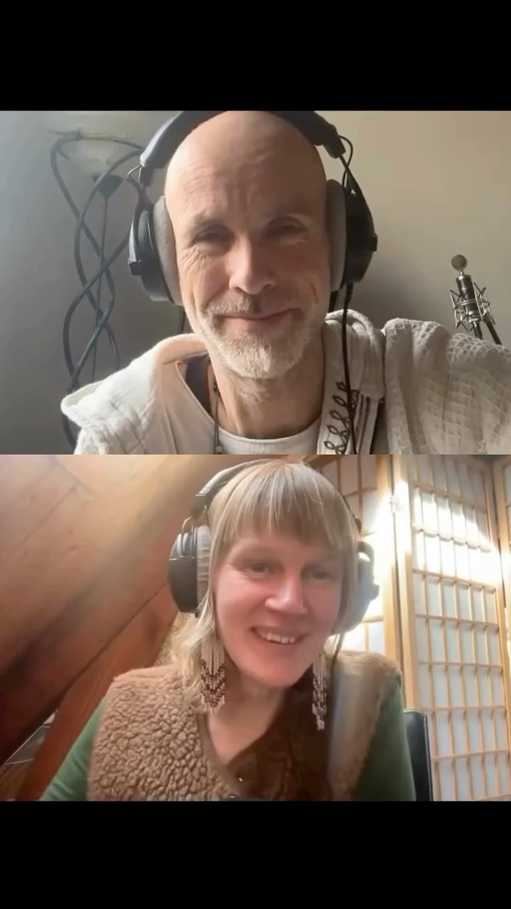 Our first Sunday Pulse was beautiful.
This is exactly what ecstasy means to me - to be present in the delight of simplicity and prayer. Our next ceremony continues from here.
Next time with the wonderful intuitive pianist Mitsch Kohn, whose musical presence invites you to meet yourself in layers of deep integrity and awe.
And… I’m also excited to share my podcast conversation for Weaving Circles with you, in which Mitsch reflects on music, on being human, and on what it means to express ourselves in these transitional times. You can find the full conversation on my YouTube channel (link in bio).
You’re very welcome to join us on 17th May at Studio Zuid, Leuven (Belgium)!
#sundaypulse #consciousdance #singanddance #weavingcirclespodcast