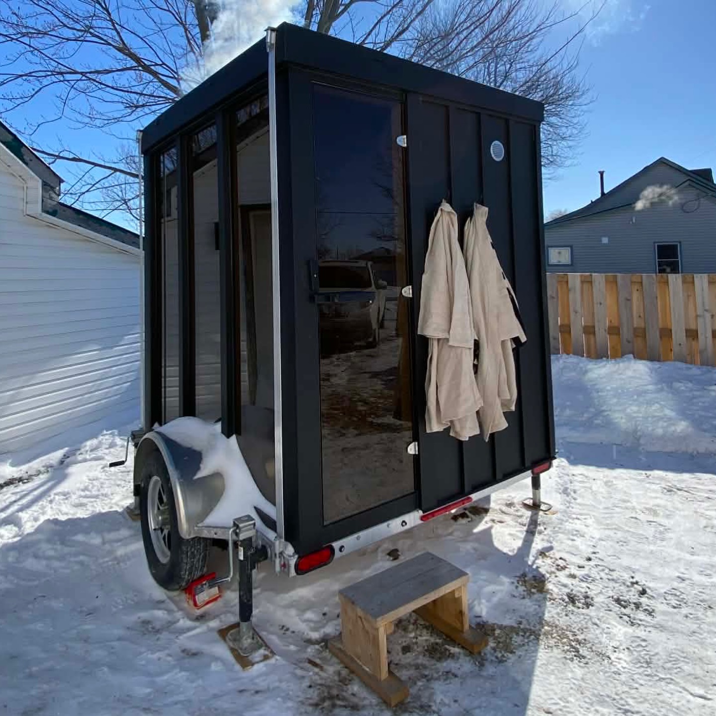 Looking to relax, reset, and recharge right here in Norfolk?🔥❄️✨
Mino Mobile Sauna brings the full sauna experience straight to your home, cottage, or event, pairing a wood-fired sauna with an invigorating cold plunge for the ultimate wellness cycle. Delivered right to your location, it’s perfect for everything from solo resets to group hangs, offering a unique way to unwind, recover, and reconnect.
Hot, cold, breathe, repeat. Step in, slow down, and feel the difference!
Ready to experience it for yourself?
Book your session today!
@minomobilesauna
#NorfolkCounty #SupportLocal #MinoMobileSauna