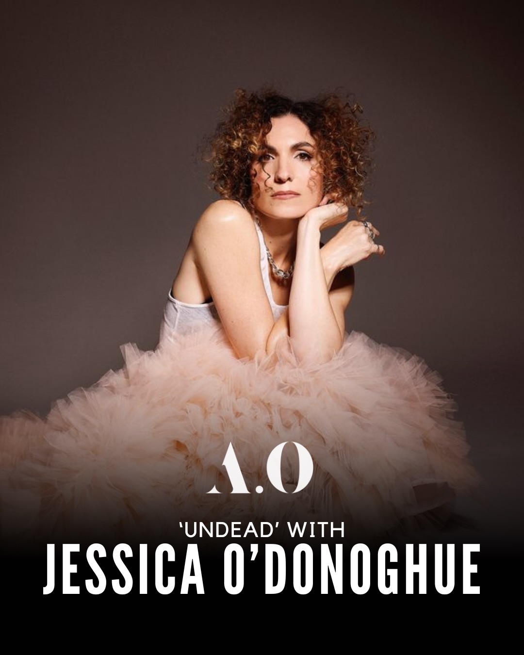 New interview with the amazing @jessicaodonoghue ✨
Today, Jessica along Jack Symonds, presented their album undead to Queensland audiences. Read more about her 2026 season via the link in bio.
#opera #artsong #interview #modern #artist