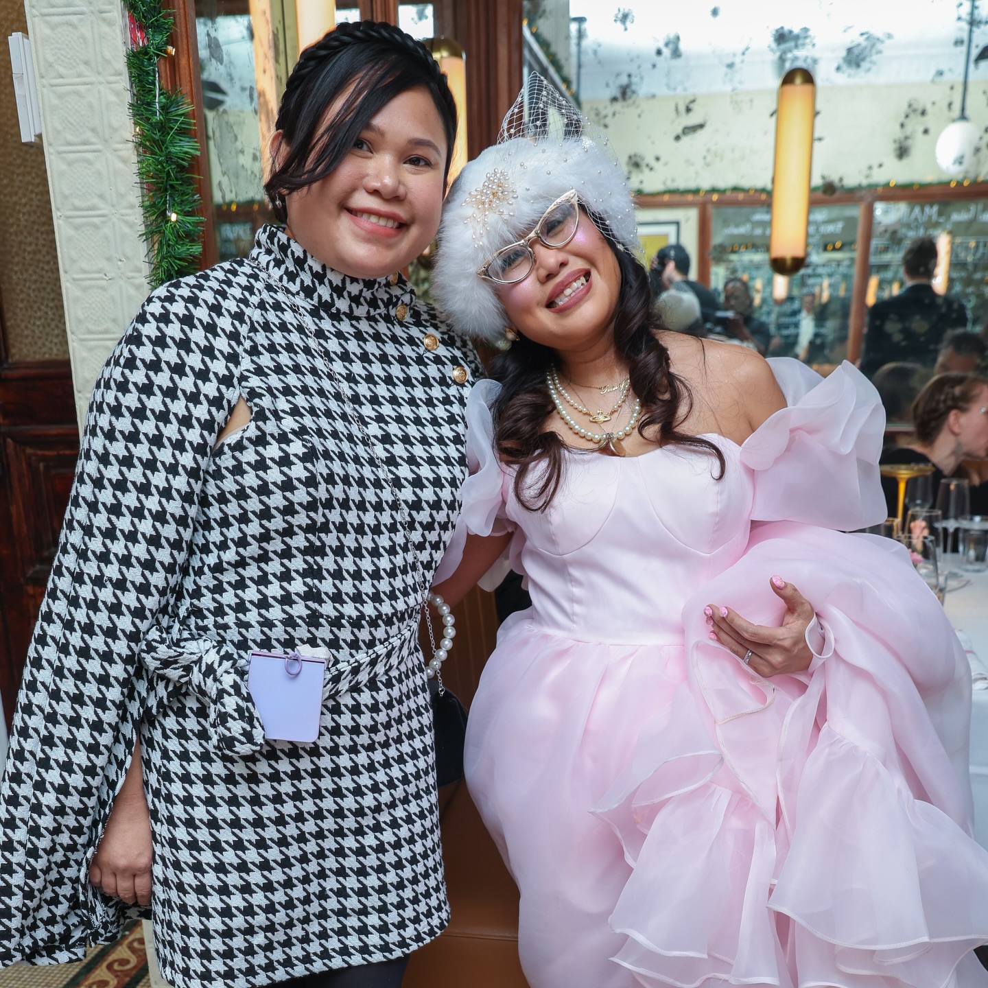 Happy Birthday to my dearest sister Stacy @stacydizon87 hope you enjoy your day!
… I was gonna say enjoy your day with lots of seafoods! Esp crabs but it even got better with 🦞lobster🦞!
📷: @anbeterphoto