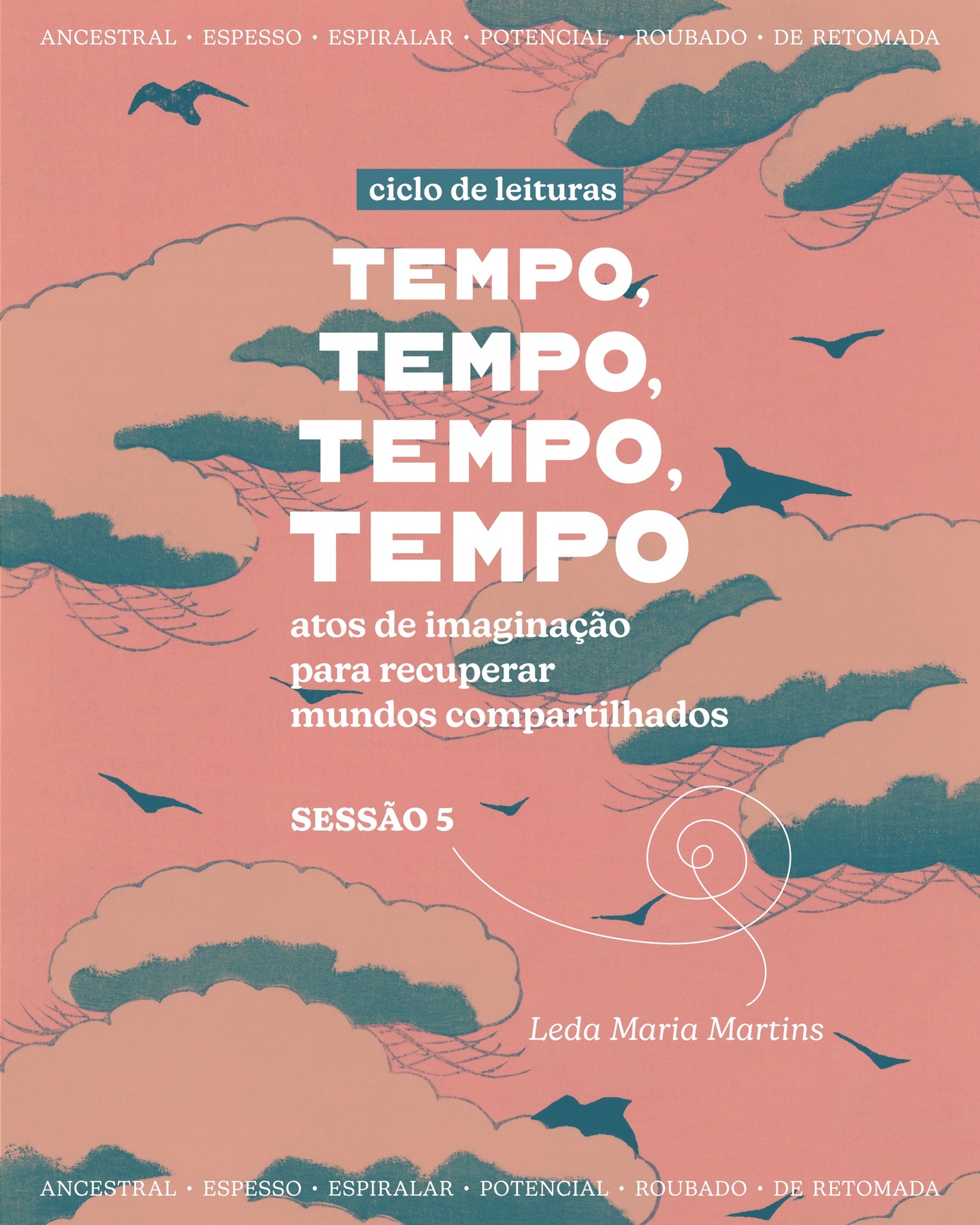 Começa hoje o ciclo de leituras “Tempo, tempo, tempo, tempo: atos de imaginação para recuperar mundos compartilhados”, dividido em 5 sessões online, sempre às quintas-feiras, de 09 de abril e 14 de maio.
A última sessão do ciclo de leituras nos convida a mergulhar na noção de tempo espiralar, elaborada por Leda Maria Martins, uma das mais importantes pensadoras brasileiras das relações entre performance, memória e cultura afro-diaspórica. Em sua obra, especialmente em “Performances do tempo espiralar”, a autora propõe um modo de pensar o tempo que rompe com a ideia linear de passado, presente e futuro, mostrando como experiências, saberes e ancestralidades se entrelaçam e retornam, atualizando-se continuamente nas práticas culturais, nos rituais e nas artes. Ao acompanhar seu pensamento, somos convidados a perceber como o tempo pode ser vivido como movimento, repetição e transformação — uma espiral que vincula gerações e mantém vivas histórias que insistem em permanecer.
Aberto a pessoas de dentro e fora da academia, o ciclo de leituras propõe um espaço de pensamento, partilha e conversa, em que possamos reconhecer, em nossas próprias experiências, outros modos ainda possíveis de habitar o tempo.
Ainda dá tempo de participar! Mais informações e inscrições pelo email humusidades@gmail.com.
.
.
.
design por @isisdaou