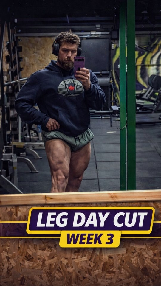 One of those days today where I wasn't feeling it 😬 managed reps on everything, but was one of those more tired days today!
Leg workout
----
Adductors X2
Leg curl X2
Leg press X2
Pendulum squats X2
Seated calf raises X2
Single leg extensions X2
Walking lunges to failure
Leg raises x2