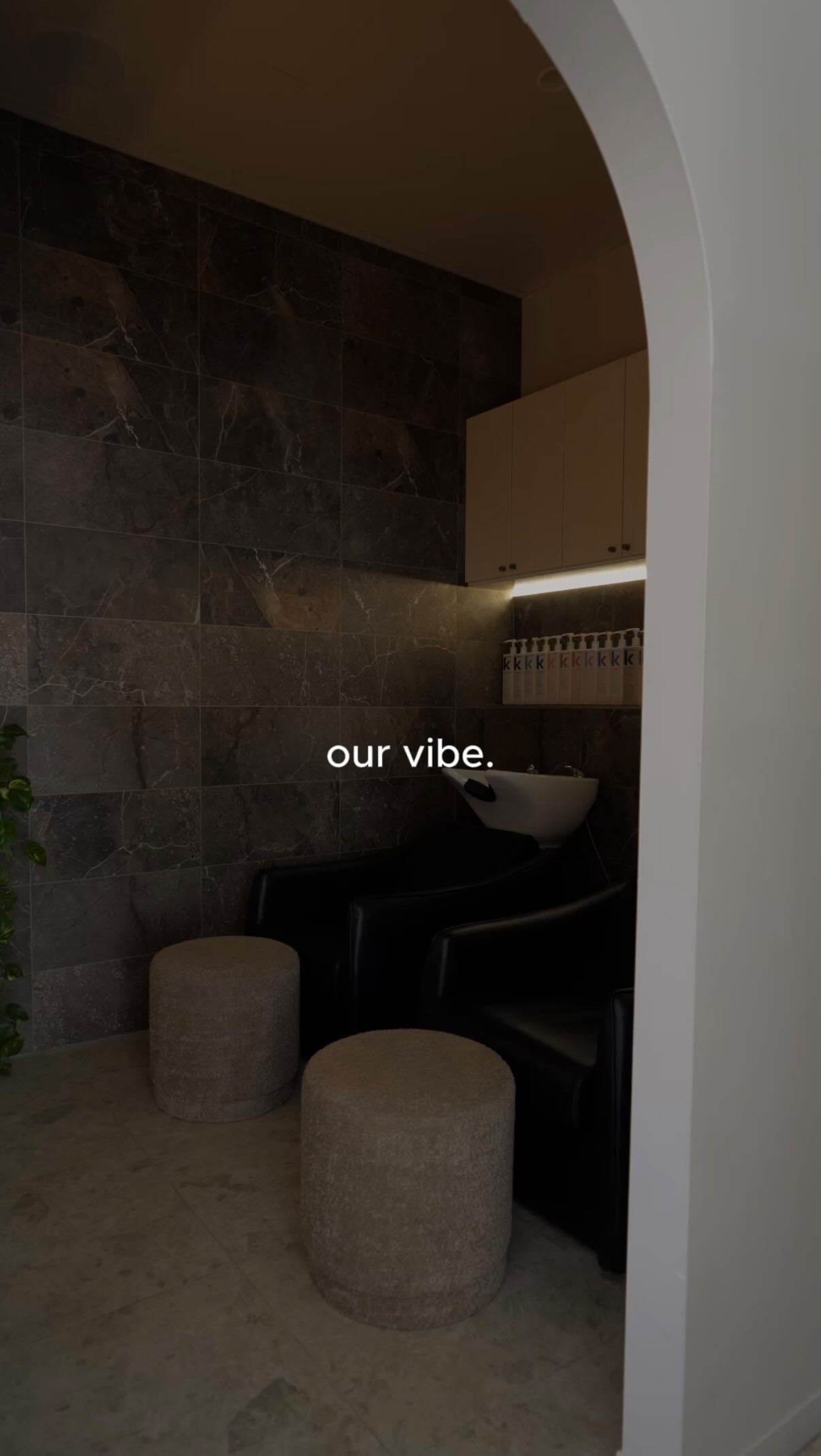 It’s a vibe… 💁♀️✨ #perthhairdresser #perthhair #perthsalon #perthmakeupartist #hairperth