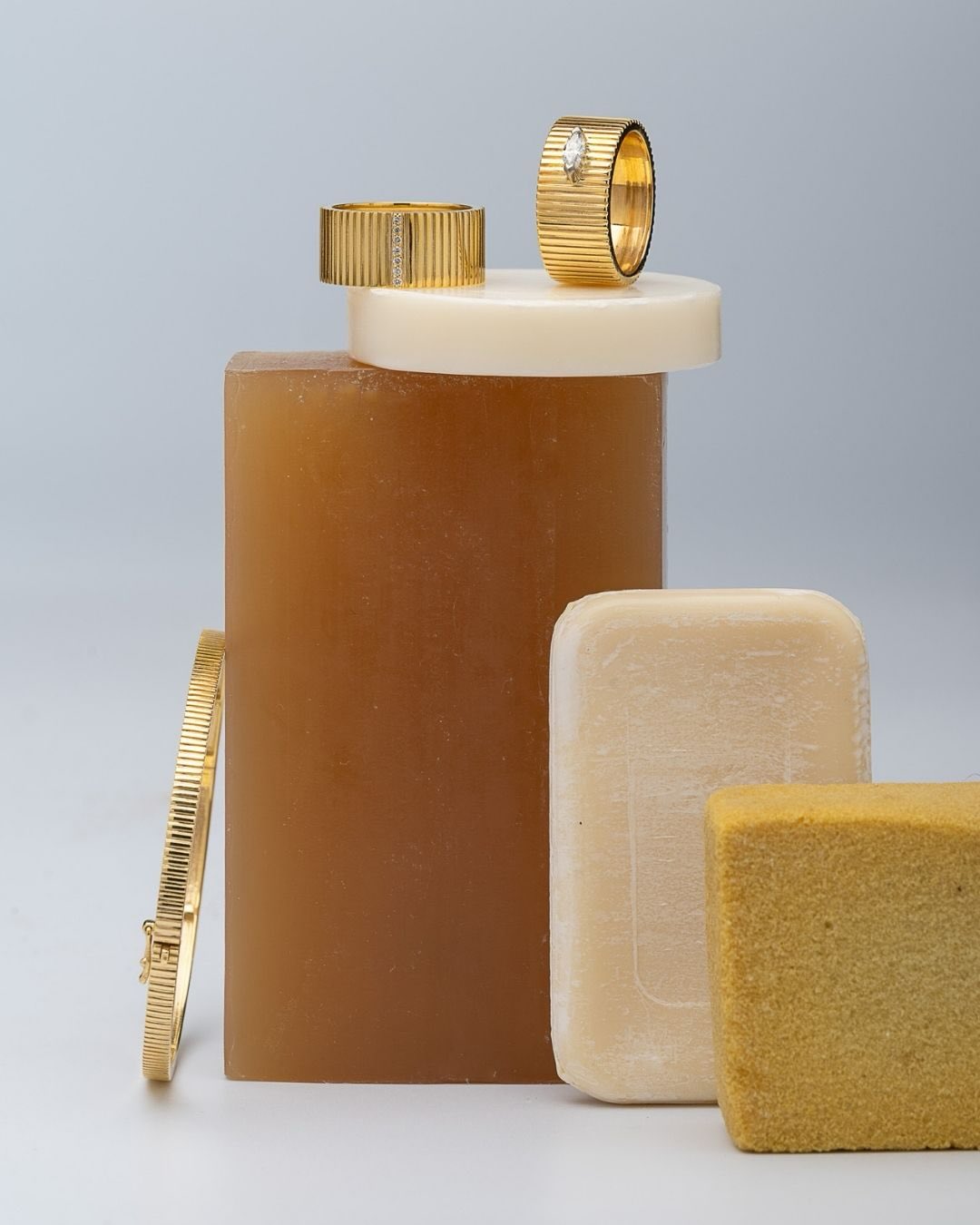 Kion Collection: bold in form, delicate in detail. #fotinipsarouli #fotinipsaroulijewellery #finejewelry #handmadejewelry