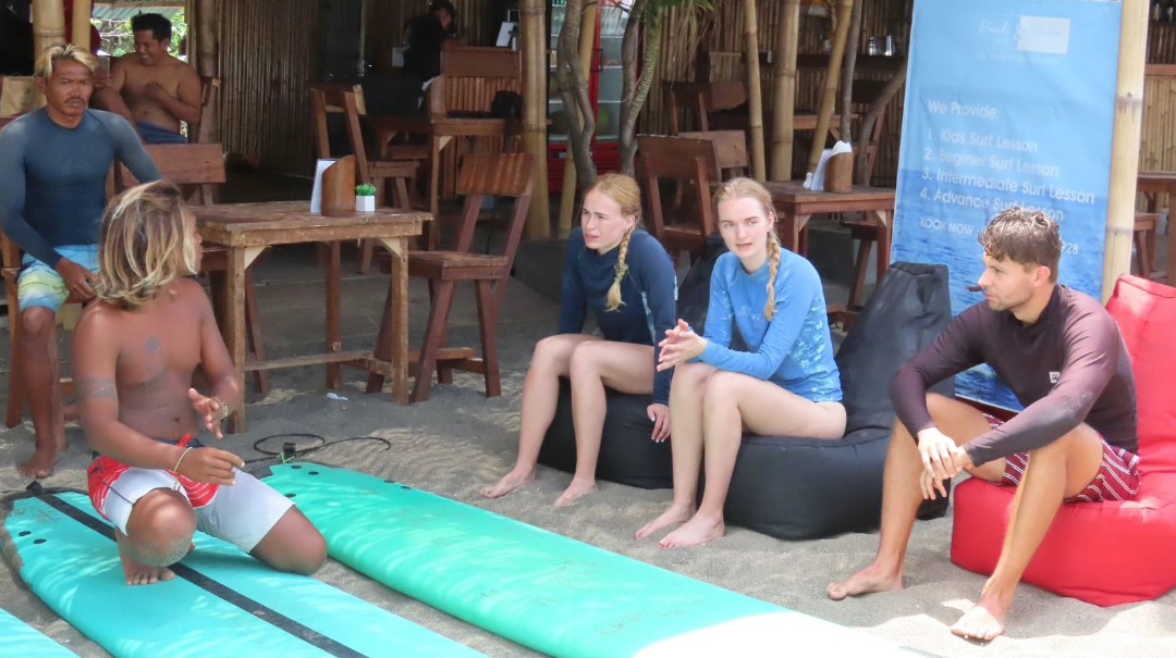 Best of the day
Come join us 🤙🏄🌊
#surflife
#surflovers
#surflifestyle
#surflessons
#surfgirl
#bali
#baliindonesia
#canggu