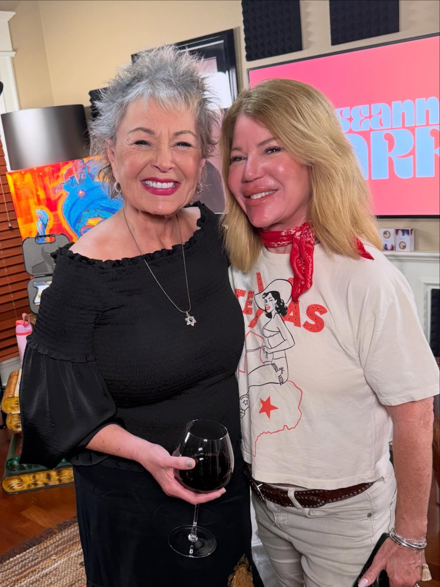 This week on The Roseanne Barr Podcast, Roseanne sits down with her longtime best friend Shannon Hughey for some brutally honest “girl talk”—and a topic no one saw coming: Roseanne is thinking about getting ready to date again.
She’s not dating. She’s not on apps. She’s not meeting anyone. But mentally? Emotionally? Spiritually? She’s… circling the idea.
Roseanne breaks down what it actually takes to even consider dating at this point—like building tolerance for nonsense, lowering expectations just enough to survive, and figuring out if she even likes people anymore. From past relationships to hard-earned lessons, she gets real about what she will absolutely never deal with again (and what she might tolerate for the right guy… maybe).
It’s honest, a little savage, and very funny—because sometimes the hardest part of dating isn’t going on the date… it’s convincing yourself it’s worth leaving the house.