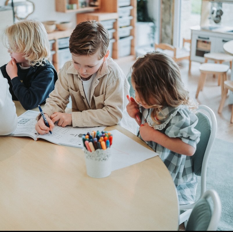 What is it really about when we talk about building a love for learning?
It’s not about pushing children to read earlier, write more, or get ahead quickly. It’s about creating a foundation where, when they are ready, they are naturally intrigued, curious, and eager to learn.
When a child develops a genuine love for learning, they begin to teach themselves. They explore, question, remember more, and push themselves because they want to, not because they have to.
My advice is simple. Let them guide you. They will build independence and develop the confidence to take risks and try new things.
Learning through play is where the magic happens. It builds confidence, independence, and a natural desire to keep discovering more.