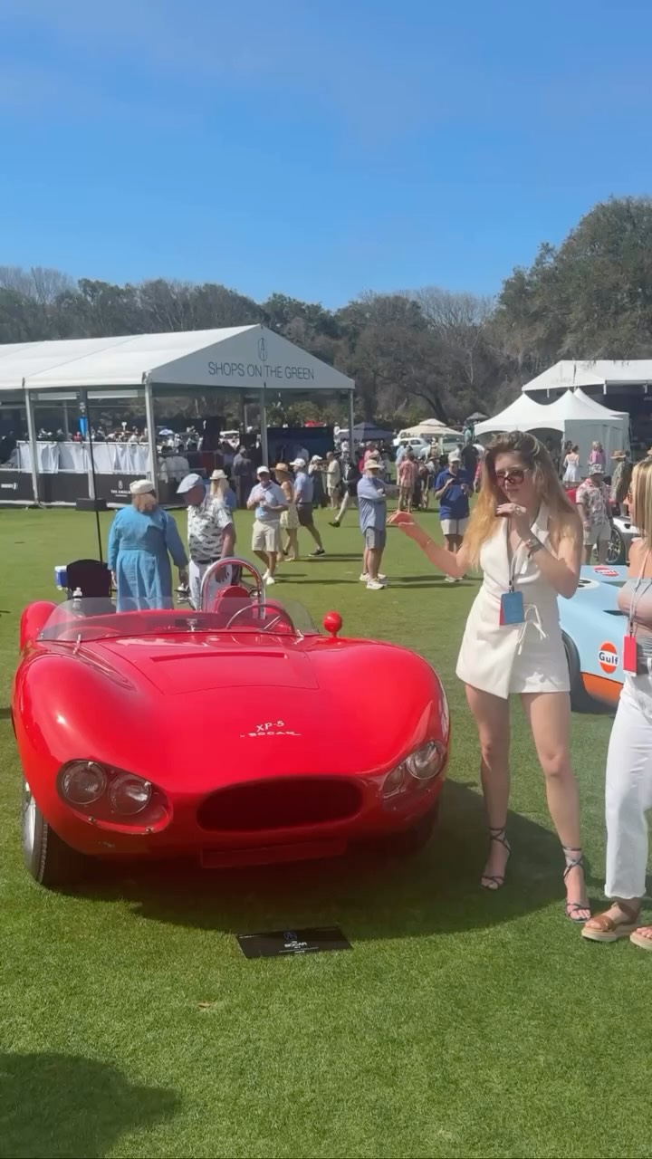 If there were more made do you think they would be remembered?
#concours #cargirl #uf #racing #vintage