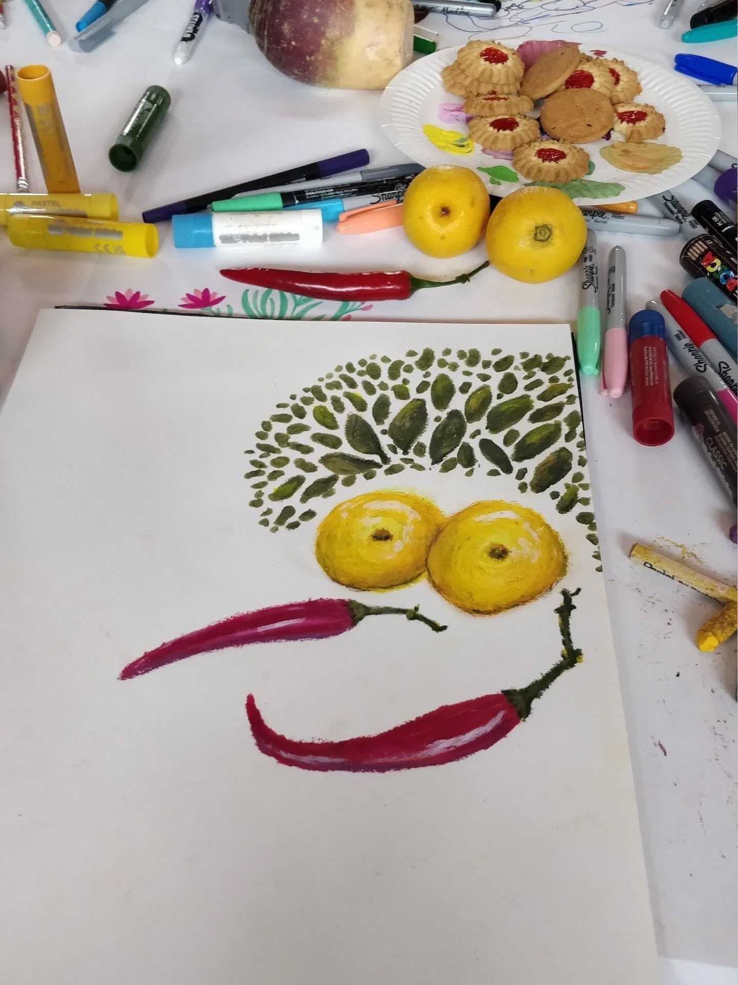 Thank you for being patient with my IG page whilst I took a break from posting. I've been fortunate to take part in some amazing workshops lately including this one by @drawing.people.together - we got to draw, chat and eat food! I had too much fun!
It was very challenging not being able to work in mediums I'm comfortable with (graphite pencils). We had to dive right in with permanent paints, pens, oil pastels, whatever was on the table - no erasers! 😫 Comfort zones were abandoned and before I knew it, a funny lemon and chilly face appeared on my paper... with basil for hair of course 😆🤷🏾♀️
Swipe to see the amazing creations by other members of the workshop! Thank you @set.social.peckham for hosting this for free.
Community is EVERYTHING 💖