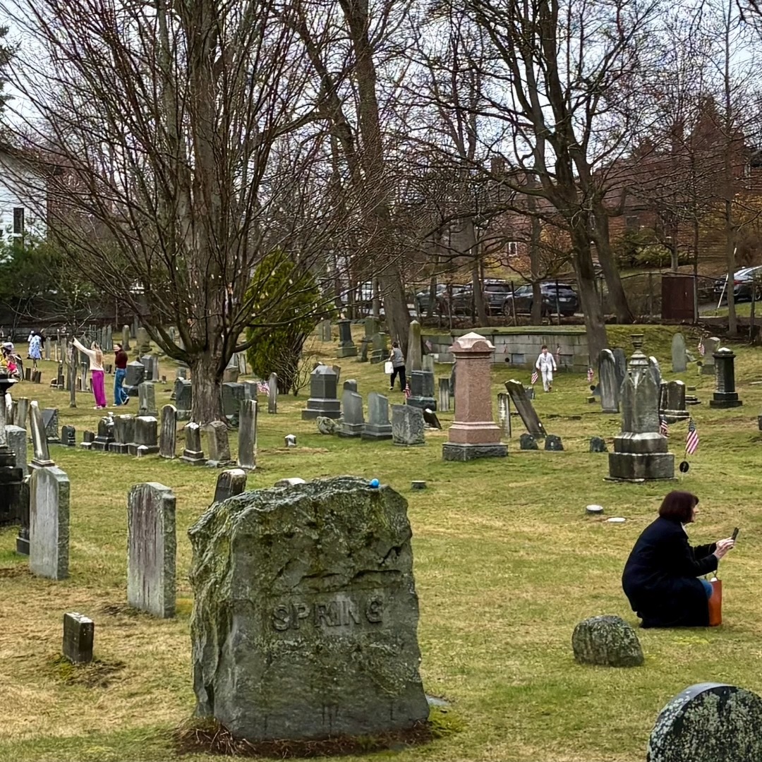 ✨Ushers, Easter egg hunts, and Frosty's ice cream!! We had a blast together following our Easter service this Sunday. Thank you to everyone who came and made this Easter special.✨
#eastersunday #holyweek #newtonma