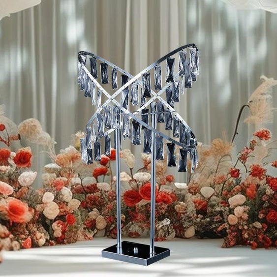 Up close: feel the texture, see the finish, trust the craftsmanship. Our images show true fabric detail, throne chair polish and centrepiece quality—so you can judge wholesale value with confidence. Curated for event pros and first‑time buyers, all backed by UK stock and fast fulfilment. Which detail should we show next? 👀✨🪑📸 #EventStyling #WeddingHire #EventProfs #HomeDecor #WholesaleFurniture #UKStock #Craftsmanship #AdmireFurnishings