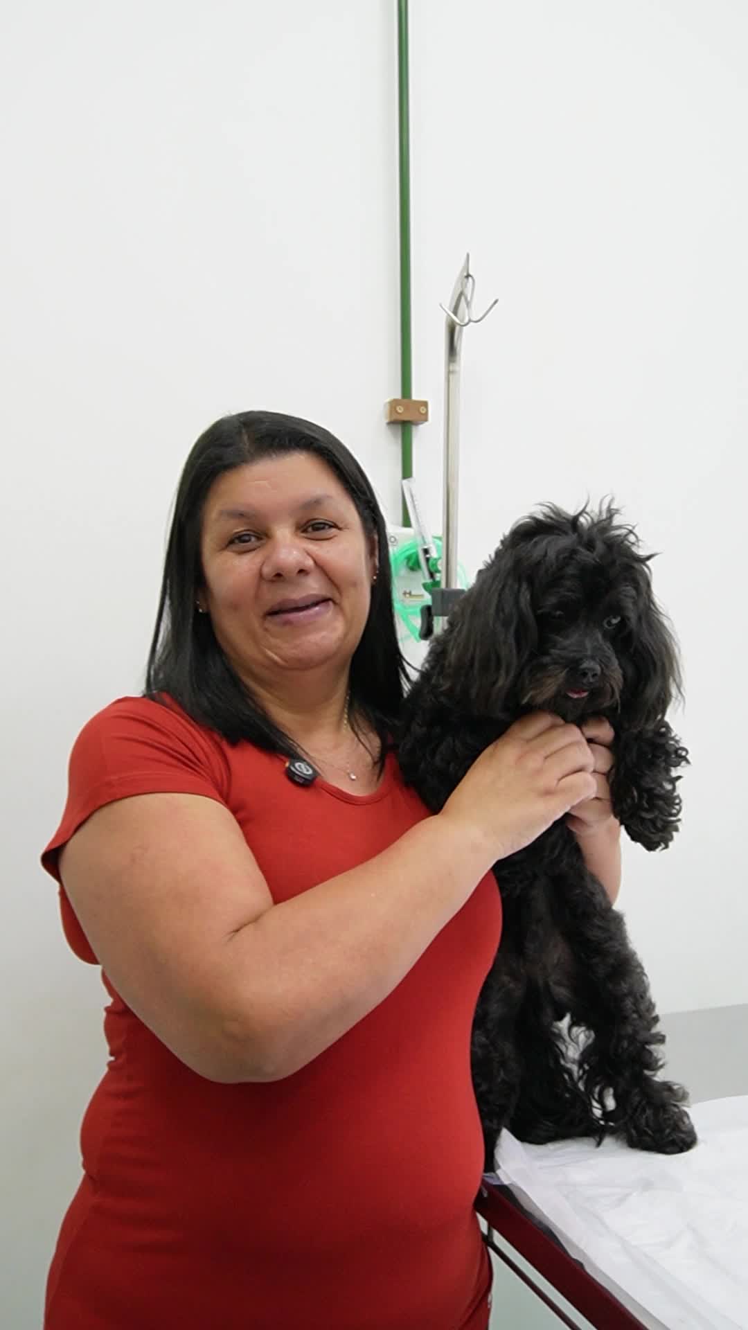 🐾 O Neném ficou internado, fez exames, e hoje está saudável de novo…
A Luisa compartilhou como foi viver dias difíceis ao lado do Neném e como o cuidado do nosso time fez a diferença.
💙 Cada depoimento como esse nos motiva a continuar com o nosso propósito: acolher, investigar com responsabilidade e devolver qualidade de vida aos nossos pacientes.
📍 Estamos em Arujá/SP
📞 Atendimento 24h com amor, estrutura e especialidades
Fale com a nossa equipe e saiba mais.
WhatsApp: (11) 94117-0339
#depoimentoreal #históriasquemarcam #hospitalveterinárioaltotietê #arujá #veterináriacomexcelência
