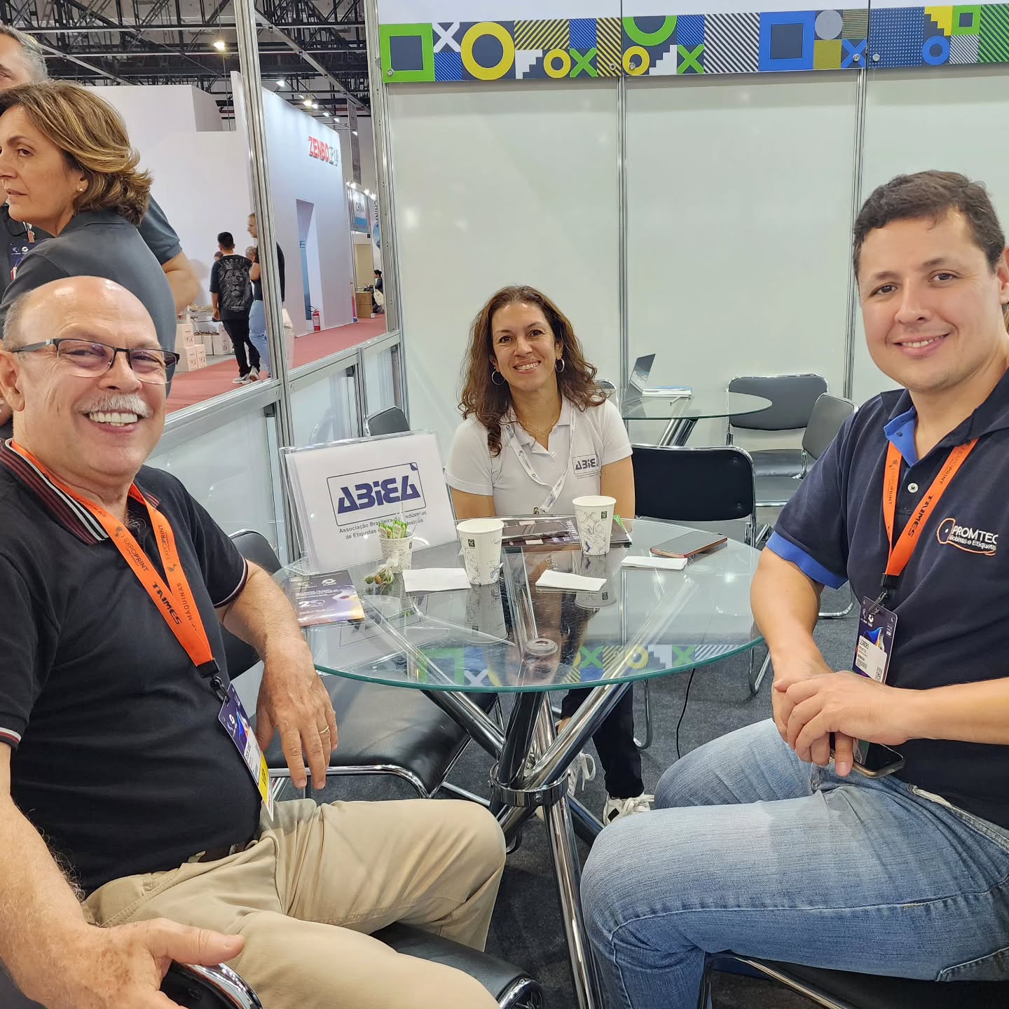 Abiea marcando presença no stand da @abigrafoficial , hoje representada pelo diretor Jason Goulart, da @promtec_etiquetas .