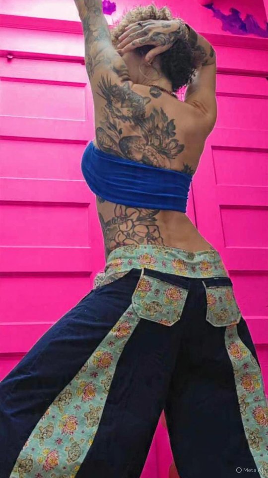 Latest for the LAZY 🦥 collection
#Lazypants #slowfashion #deadstock #upcycle