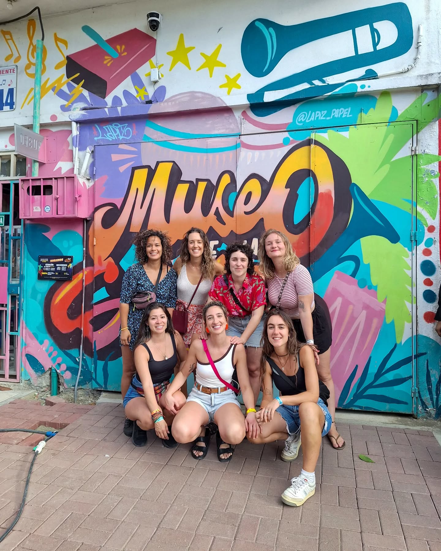 Cali nos puso la música y el sabor, nosotras pusimos el resto.
Grupazo 🔥
Qué suerte la nuestra
Eskerrik asko!
#cali #colombia #salsa #nakama