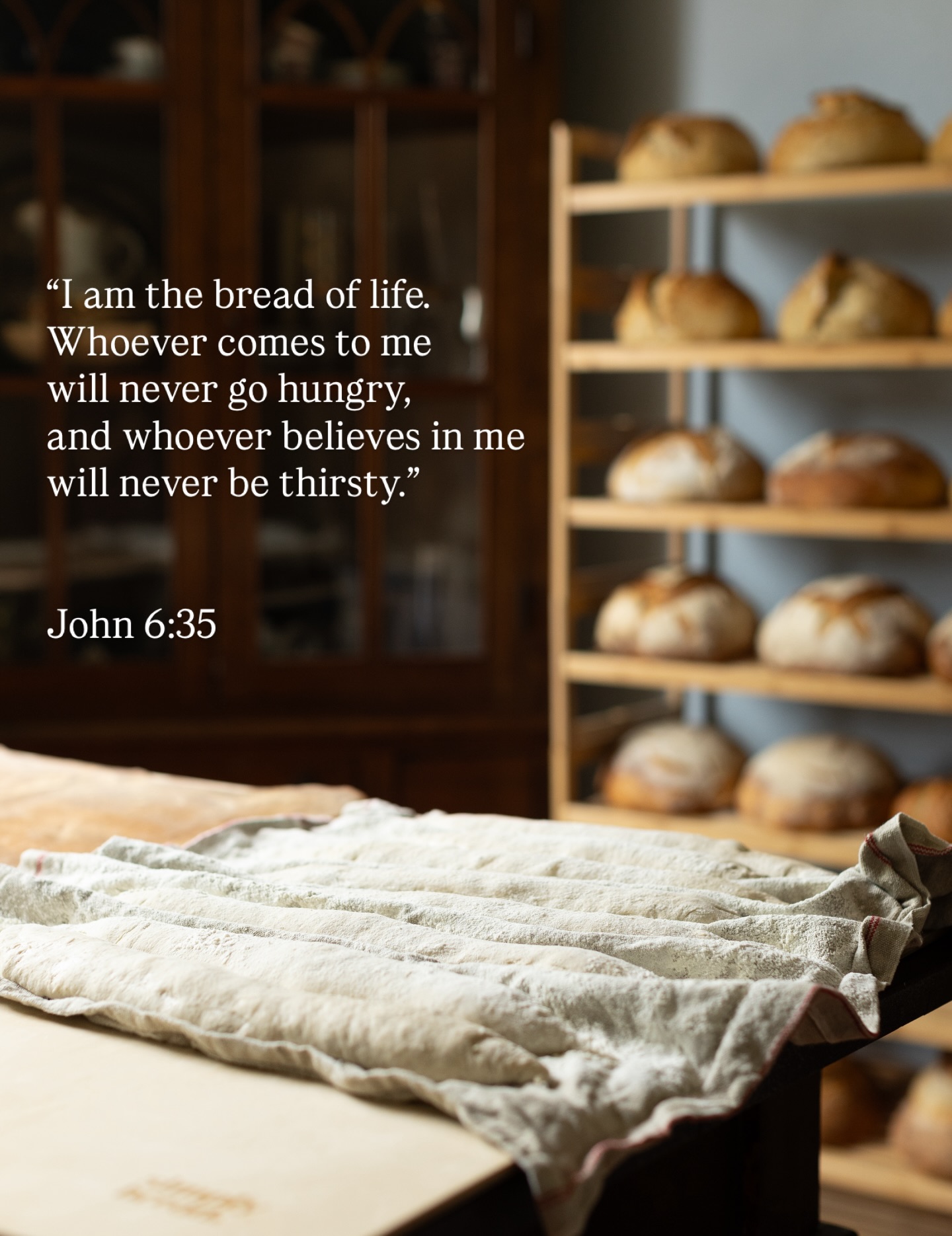 The Bread of Life > sourdough.🤍
#jesus #easter #maundythursday #sourdough #christian