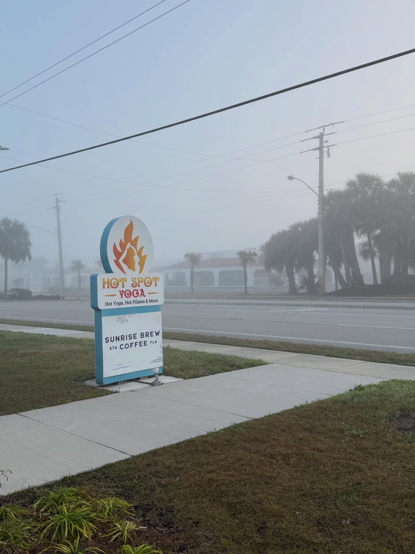 Begin your day here ๐
Nothing like starting your day with a class @hotspotyogasta and a drink from @sunrisebrewcoffee ๐ต ๐ง๐ปโโ๏ธ โ๏ธ ๐ช๐ผ๐ฅ๐
#islandlife #staugustinebeach #wellness