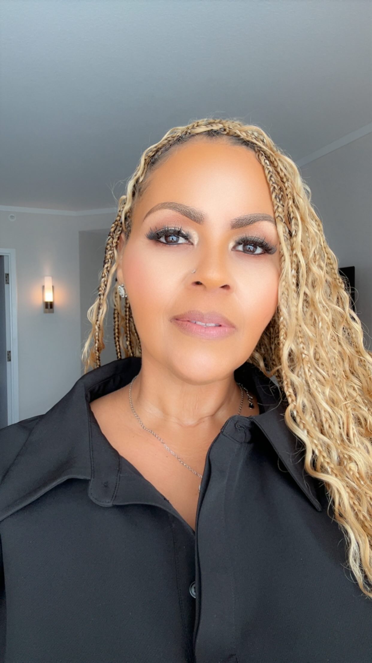 This message is for every teacher, social worker, probation officer, caregiver, and advocate who has ever felt like giving up. My story is not meant to create pity—it’s meant to be proof that your work matters. There are children still in the middle of their story. Be the reason another child makes it out. 💛
I’m not the exception.
I’m the evidence.
Stay in the fight. 🍋
#StayInTheFight #Resilience #Lemonnaders #ForTheKids #TraumaInformedCare