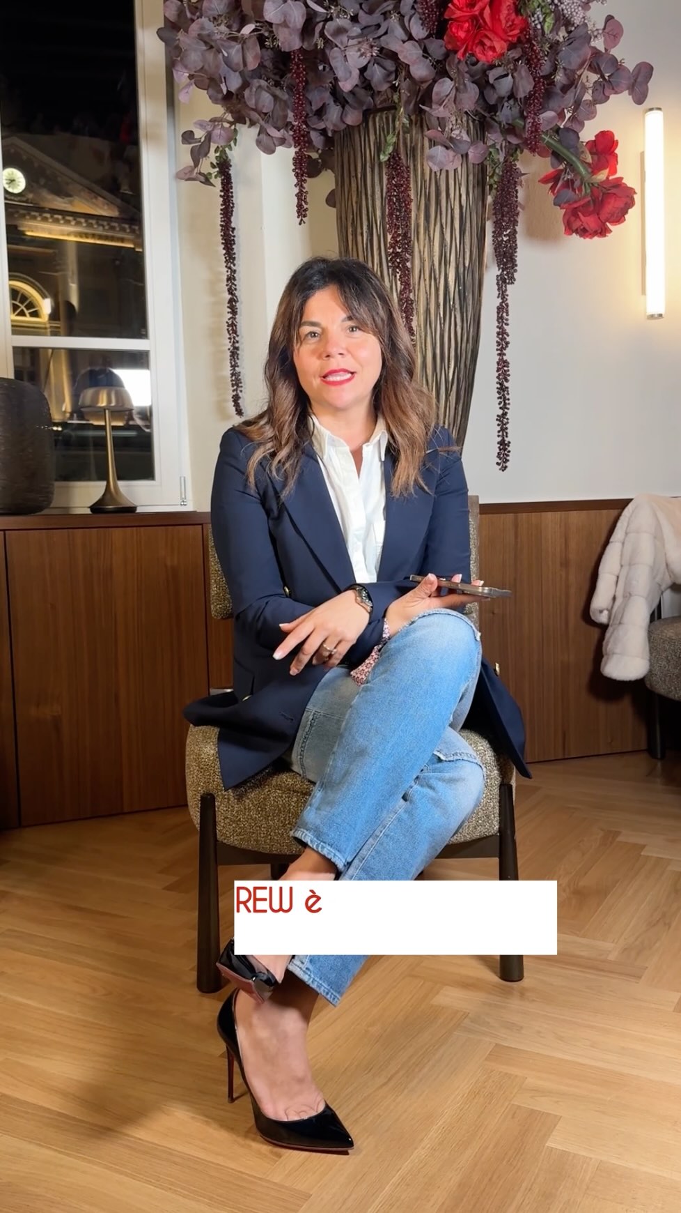 Guidare significa prendere decisioni, assumere responsabilità, gestire pressione e aspettative: REW nasce per offrire uno spazio in cui questa dimensione possa essere condivisa con maturità, profondità e rispetto.
Vieni a conoscere il mondo REW
👉 www.associazionerew.ch