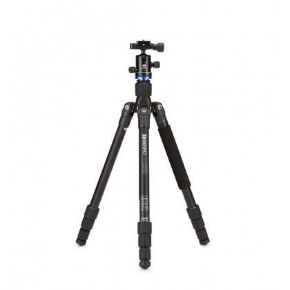 Benro FTA18AB0 Travel Angel Collection
Dış mekan ve doğa çekimlerinde sırt çantanızdaki her bir gram ekstra ağırlık, günün sonunda yaratıcı enerjinizden çalar. Ancak yükü hafifletmek adına çok hafif ve dengesiz bir tripod kullanmak, en ufak bir rüzgarda kameranın titremesine ve o muhteşem manzara fotoğrafının çöpe gitmesine neden olur.
Ağırlık ve stabilite arasındaki bu zorlu dengeyi kuran Benro Travel Angel serisi, stüdyo dışındaki en pratik çalışma arkadaşınızdır. Ters katlanabilir bacak tasarımı sayesinde çantanıza kolayca sığar, B0 top kafa mekanizması ile kameranızı istediğiniz açıda milimetrik olarak sabitler. Manzara, mimari veya uzun pozlama çekimlerinde mikro titreşimleri sıfırlayarak kameranızın sensör kalitesini tam anlamıyla fotoğrafa yansıtmanızı sağlar. Dış mekanlardaki bu taşıma ve kullanım konforu Flaşçı'da. 📸
https://www.flasci.com/product-page/benro-fta-18ab0-travel-angel-collection
#Flaşçı #Benro #TravelAngel #Tripod #DışMekanÇekimi #ManzaraFotoğrafçılığı #UzunPozlama #FotoğrafEkipmanları #SeyahatFotoğrafçılığı #KameraAksesuarları