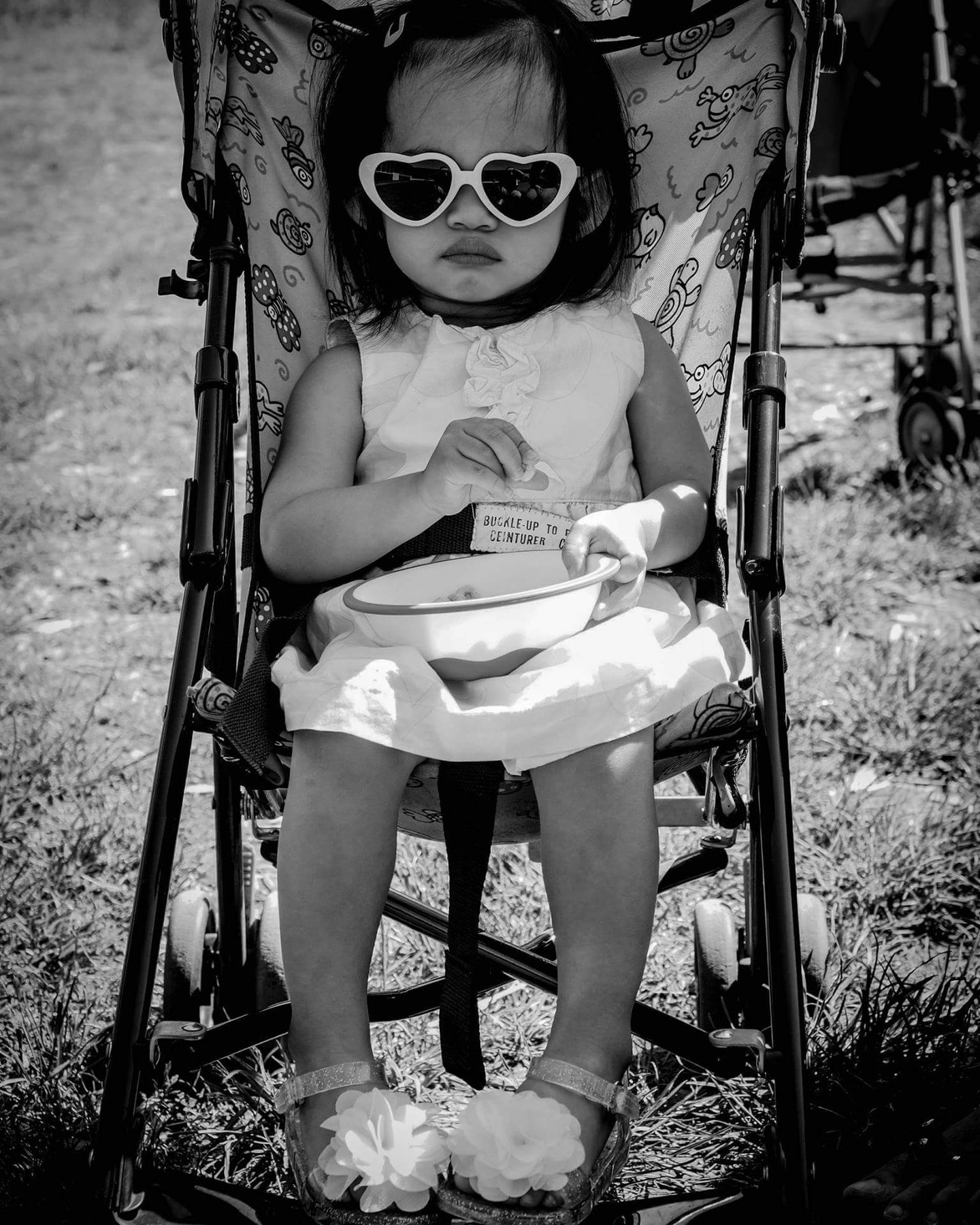 No one hands us a manual for this ride. One minute it’s gold shoes and sunshine, the next it’s grief, traffic, rent, and headlines. She’s just here for snacks and cartoons; the rest of us are winging it and pretending we’re in charge. If you’re feeling wobbly about adulthood today, same. Buckle up, be gentle, pass the juice box.
#streetphotography #everydaymagic
#childhoodmoments #parentingishard
#blackandwhitephotography
#matthewdphoto