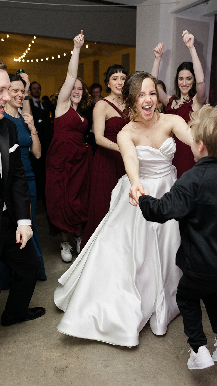 There’s something unmistakable about live music at a wedding. ✨ The moment the band starts playing, the entire celebration shifts...
A packed dance floor, incredible live music, and a room full of your favorite people? That’s the kind of magic that defines a truly memorable celebration. Save this for your wedding inspiration! 💃🕺
Planning: @timeless.events.nc
Florist: @englishgardenweddings
Photographer: @tomwaldenberg.photo
Catering: @funkyfreshdrc
HMU: @weddedkiss
Rentals: @curatedeventsraleigh
Live Band: @headsuppenny
•
•
•
The Meadows Raleigh I Raleigh NC I Raleigh Weddings I NC Weddings I Wedding Inspo I Wedding Day I Luxury Wedding Venue I Luxury Weddings I Raleigh Wedding Venue I NC Luxury Wedding Venue I Luxury Wedding Venue Raleigh NC I Wedding Photography I 2026 Bride | 2027 Bride | Live Wedding Band I