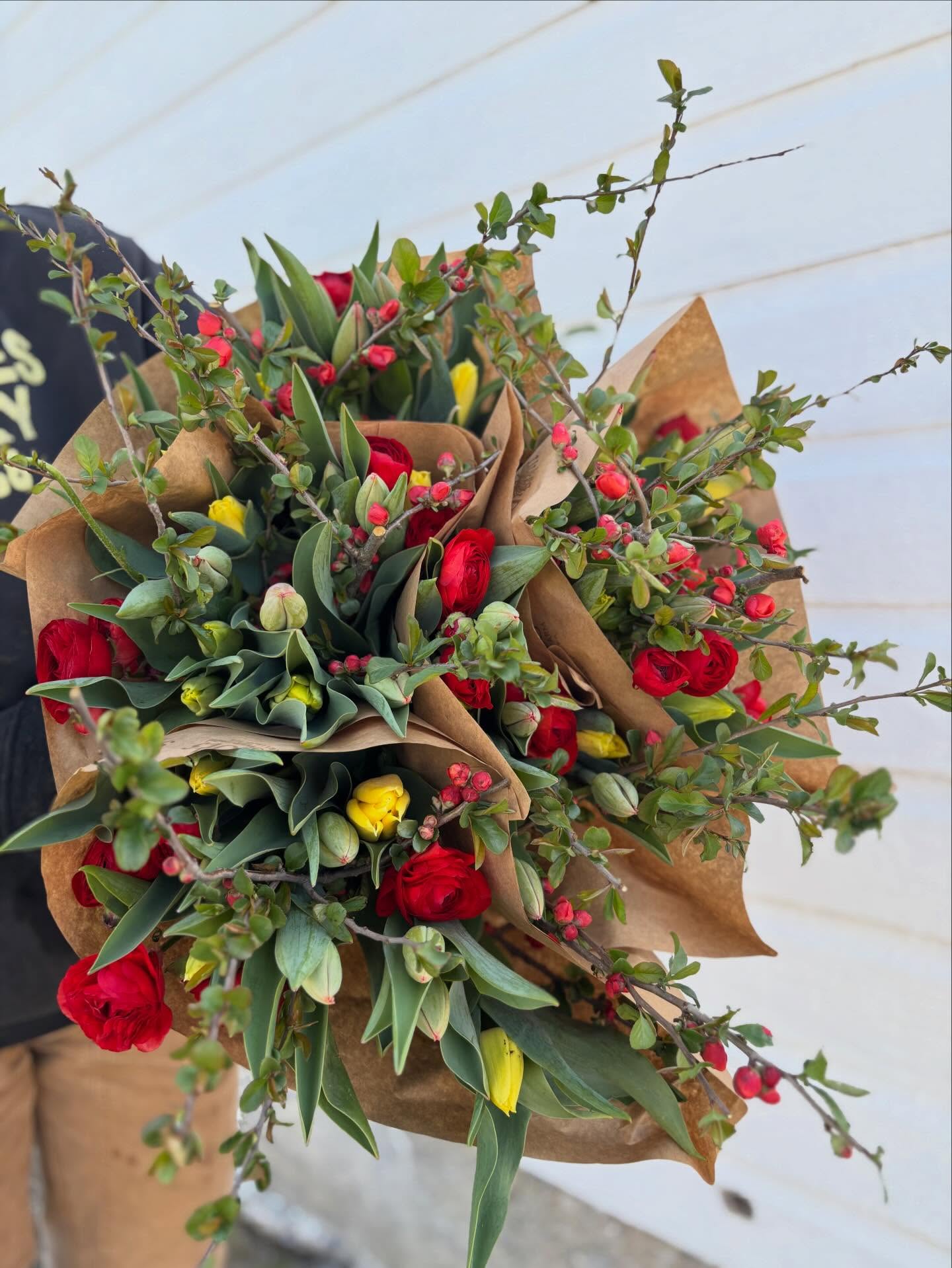 Spring Bouquet Club closes tonight! This is a four week session of our most precious, fragrant blooms of the year. Tulips paired with viburnum, ranunculus, anemones, quince and more. Spring is a bit later than last year, but judging by depth of green, vigor and buds (pic 2vs 3), it’s going to be supreme! West Shore folks, we are especially hoping to fill a few more slots at our new pickup location @healthyyoucater but @simply_yoga_and_fitness and @talking_breads also have openings. Four weeks, three locations, one day to join. rootsflowerfarm.com
All are welcome in our club.