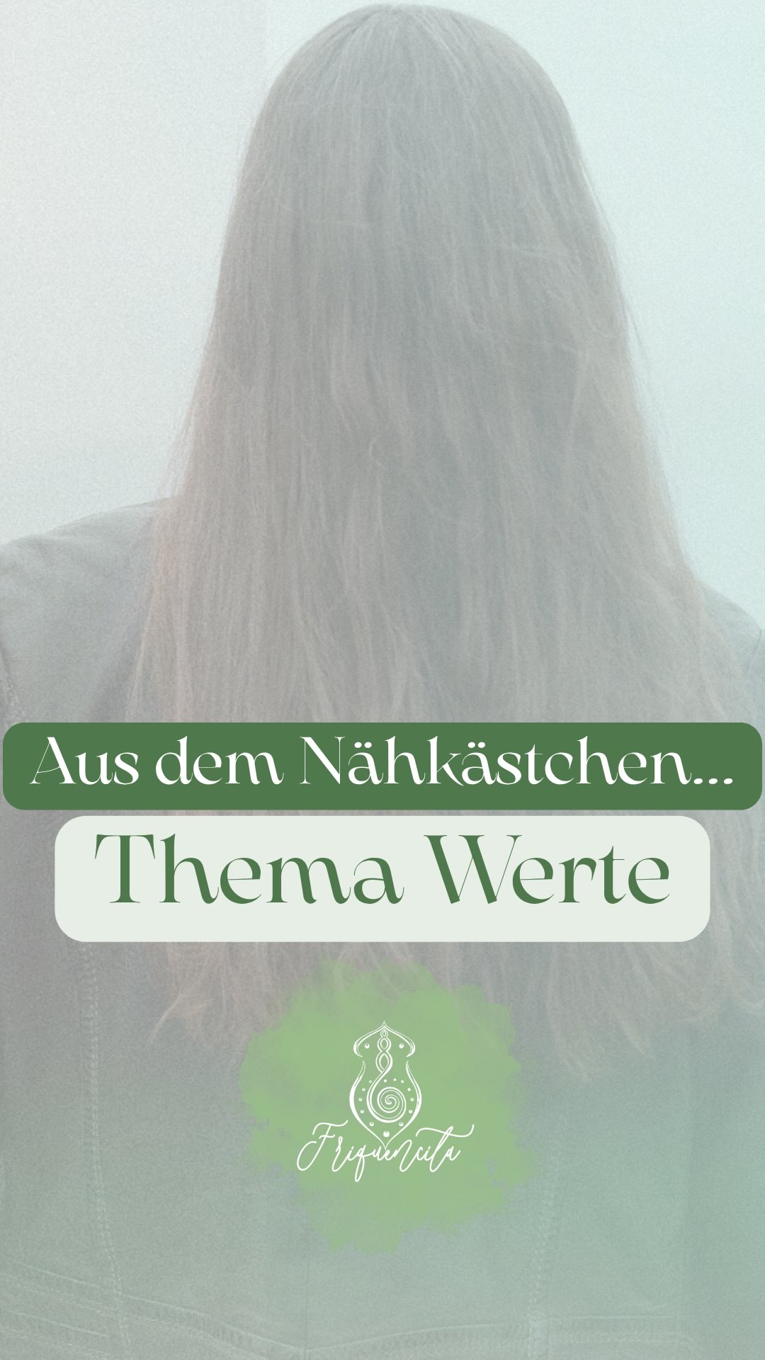 Manchmal verstehst du eine Erfahrung erst dann wirklich, wenn der ganze Prozess schon längst vorbei ist.
Erst mit Abstand wird klar, warum etwas passiert ist und was es Dir eigentlich zeigen wollte.
Ich beobachte gerade sehr aufmerksam, was auf Social Media passiert wie schnell Menschen sich auf Themen stürzen, wie schnell bewertet wird und wie schnell sich Lager bilden. Viele versuchen dabei sehr bewusst zu sein, sehr spirituell und sehr friedlich und trotzdem passiert etwas interessantes. Wir versuchen manchmal so sehr in Liebe zu bleiben, dass wir anfangen Dinge nicht mehr zu benennen.
Auch ich stand genau an diesem Punkt. Ich habe in den letzten Monaten einige Erfahrungen gemacht und meine erste Reaktion war, darüber gar nicht zu sprechen.
Es war ja mein Prozess, meine Erkenntnis, doch irgendwann kam eine Frage in mir auf. Ist es wirklich bewusst, Dinge nicht mehr zu benennen, weil wir Angst haben, dass unsere Frequenz sinkt, wenn wir etwas aussprechen bzw. bewerten . Es ist vielleicht sogar wichtig, Dinge beim Namen zu nennen? Ein Satz hat mir dabei sehr geholfen. Ein Geschenk von der lieben May: Was ich nicht bezeugen will, muss ich benennen! Für mich geht es aber nicht darum Recht zu haben oder jemanden anzugreifen, sondern darum meine Wahrheit auszusprechen.
Denn wenn ich aus Angst vor Bewertung schweige, verliere ich etwas Entscheidendes, den ehrlichen Diskurs mit anderen.
In den letzten Jahren hatte ich oft das Gefühl, dass viele Menschen ihre Meinung lieber für sich behalten, weil sie gesehen haben, was mit anderen passiert ist, die sich offen ausgesprochen haben. Und so sind wir langsam in eine Welt gerutscht und der oft nur noch extreme sichtbar sind.
Deshalb stell ich dir eine ehrliche Frage. Ist es nicht gerade jetzt wichtig auszusprechen, wenn sich etwas für uns nicht richtig anfühlt?
Nicht aus Wut, sondern aus Verantwortung.
Teile gern deine Meinung in den Kommentaren
#Werte #WahrheitSprechen #Bewusstsein #GesellschaftlicherDialog #innerehaltung