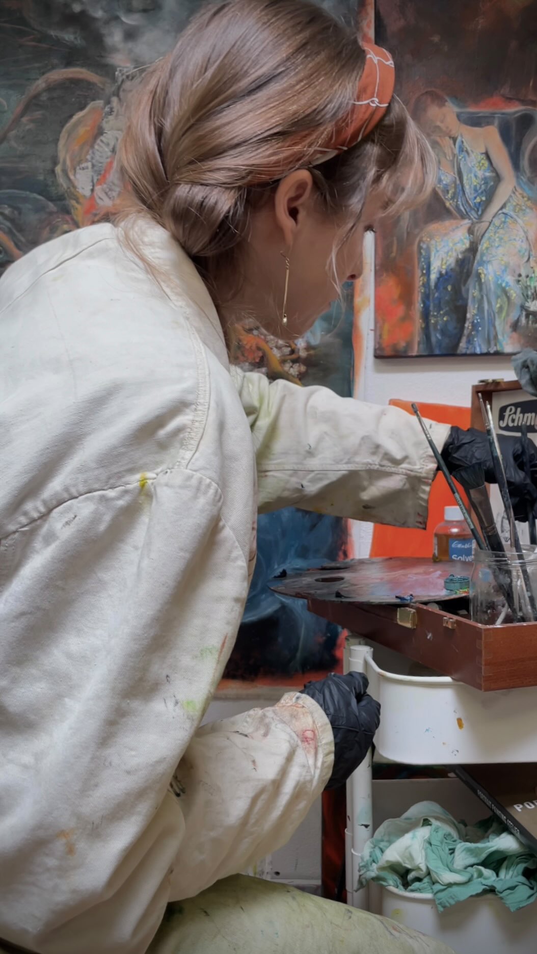 Eine Sache hat sich nicht geändert: die fettigen Haare.